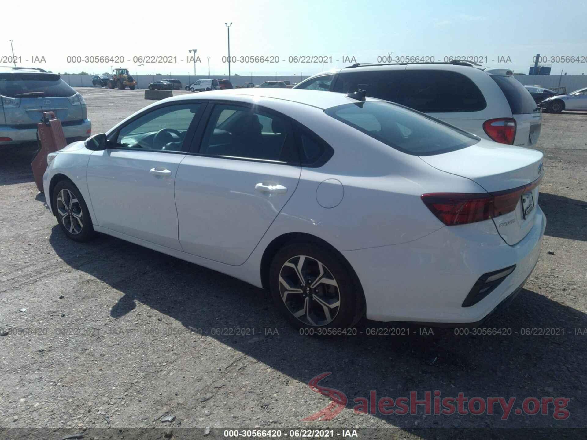 3KPF24AD3ME276246 2021 KIA FORTE