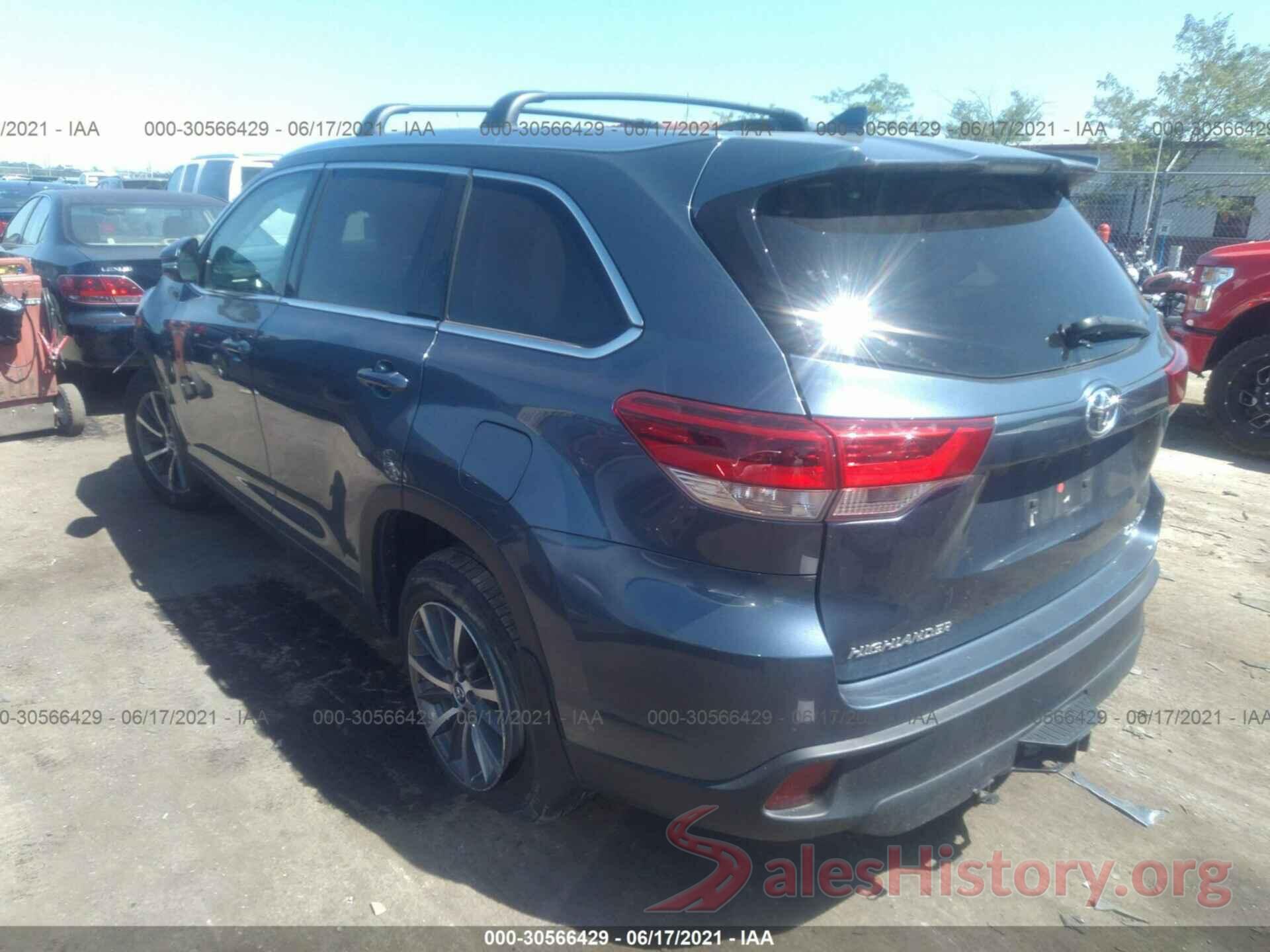 5TDJZRFH8HS518698 2017 TOYOTA HIGHLANDER