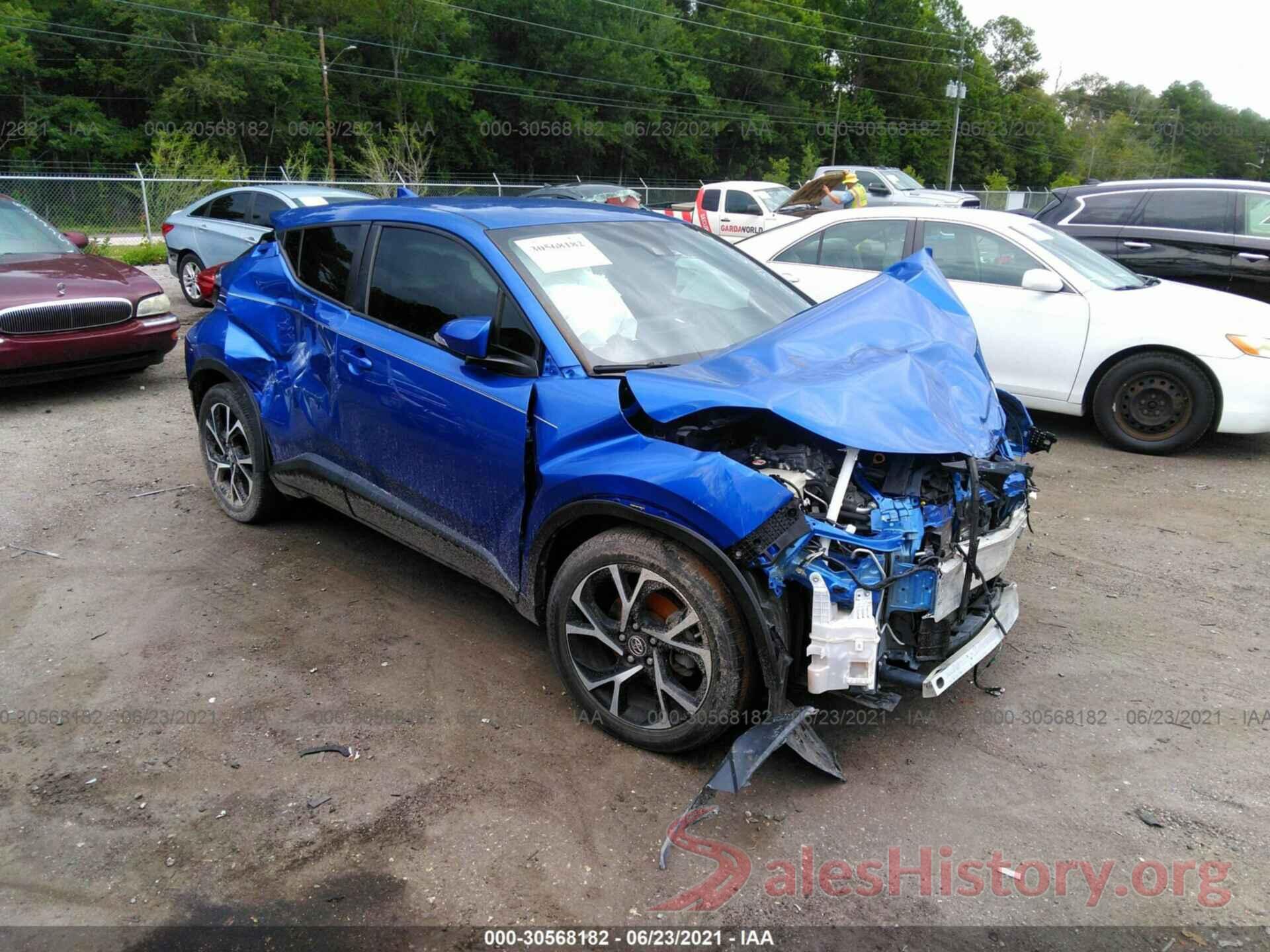 NMTKHMBX1JR014506 2018 TOYOTA C-HR