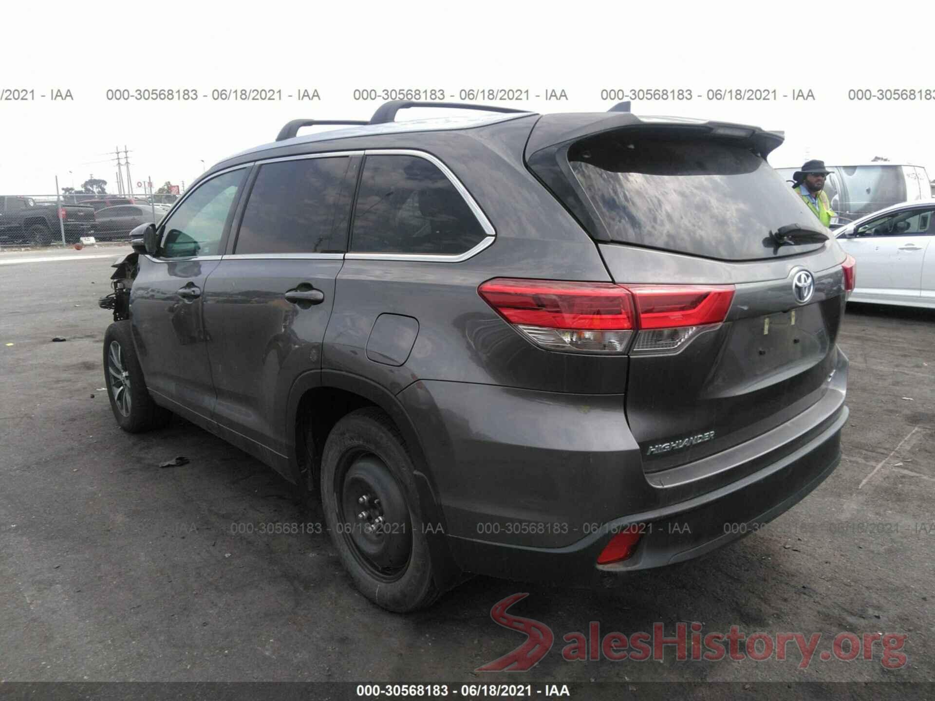 5TDKZRFH5JS547490 2018 TOYOTA HIGHLANDER