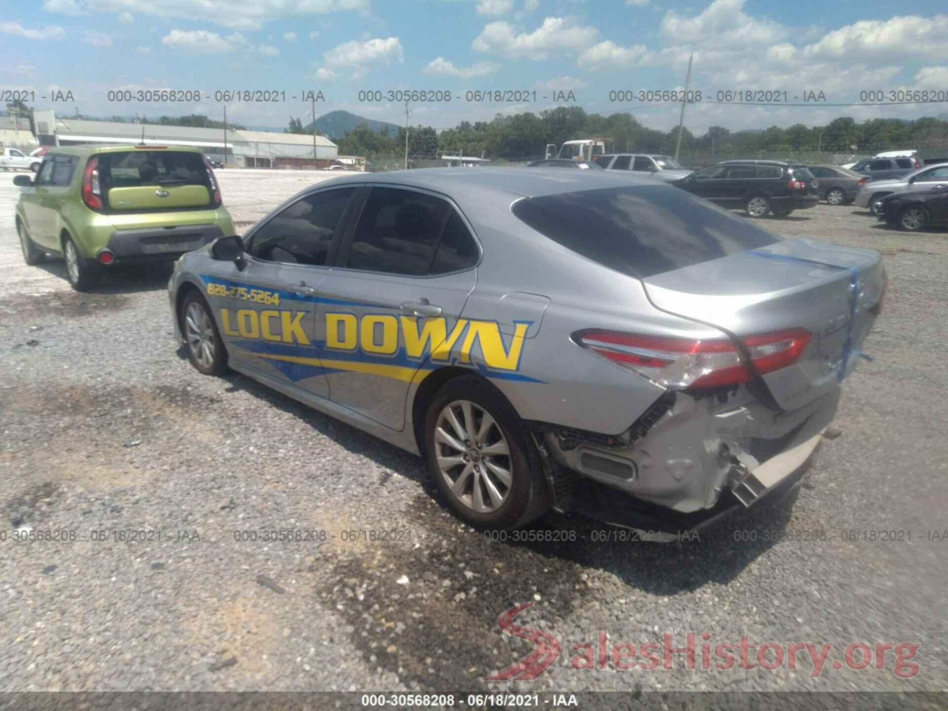 JTNB11HK9J3029509 2018 TOYOTA CAMRY