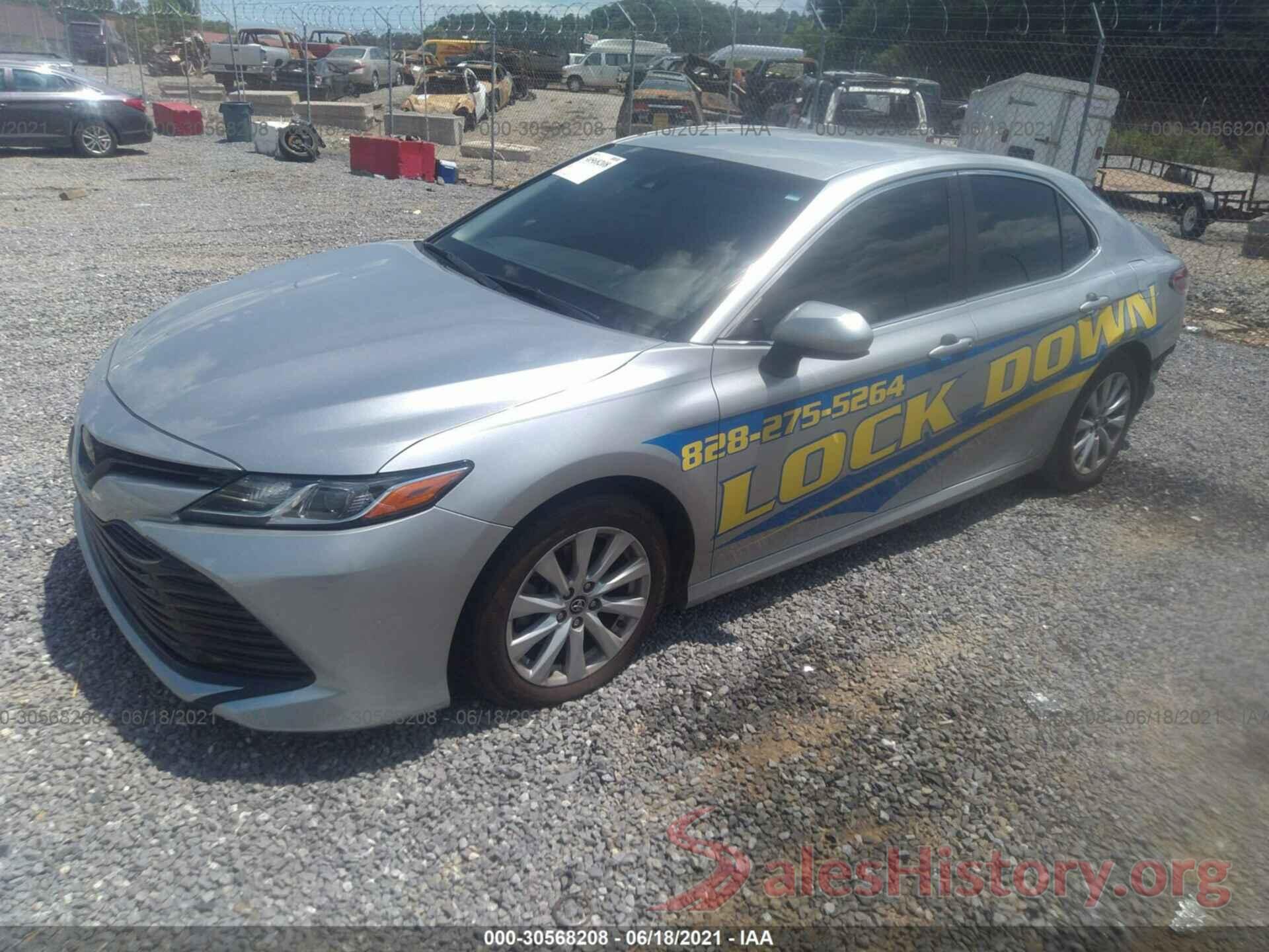 JTNB11HK9J3029509 2018 TOYOTA CAMRY