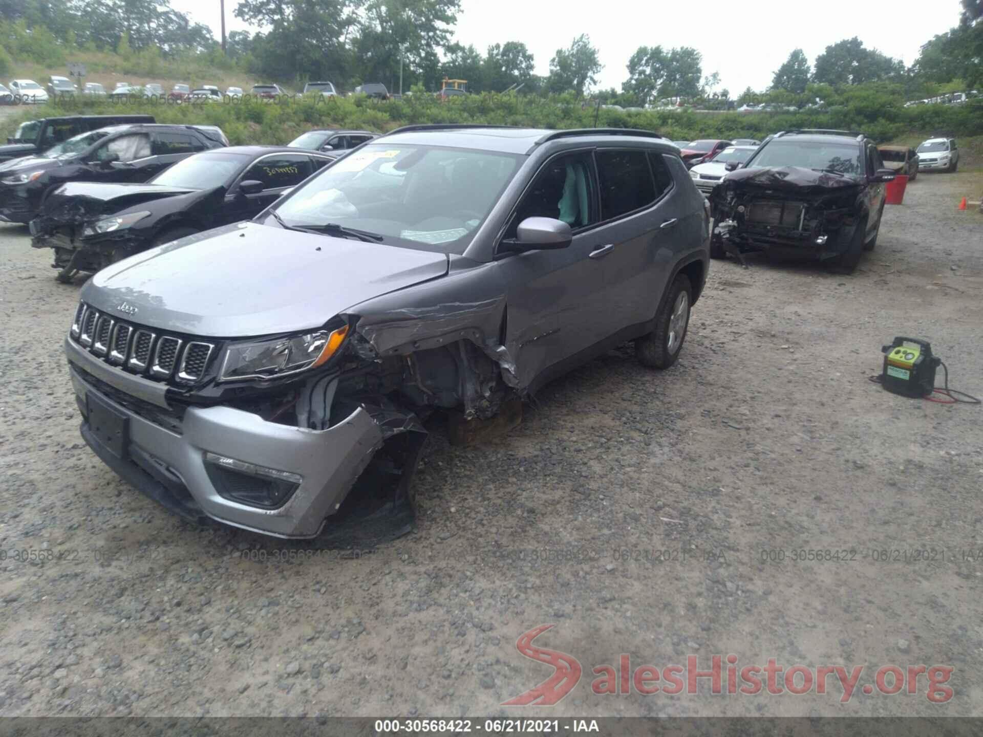 3C4NJDBB0JT400430 2018 JEEP COMPASS