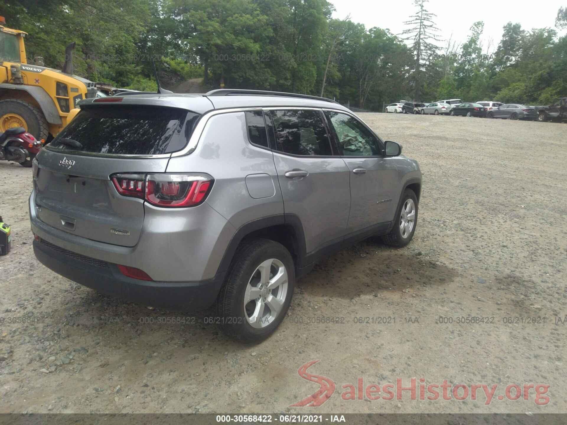 3C4NJDBB0JT400430 2018 JEEP COMPASS