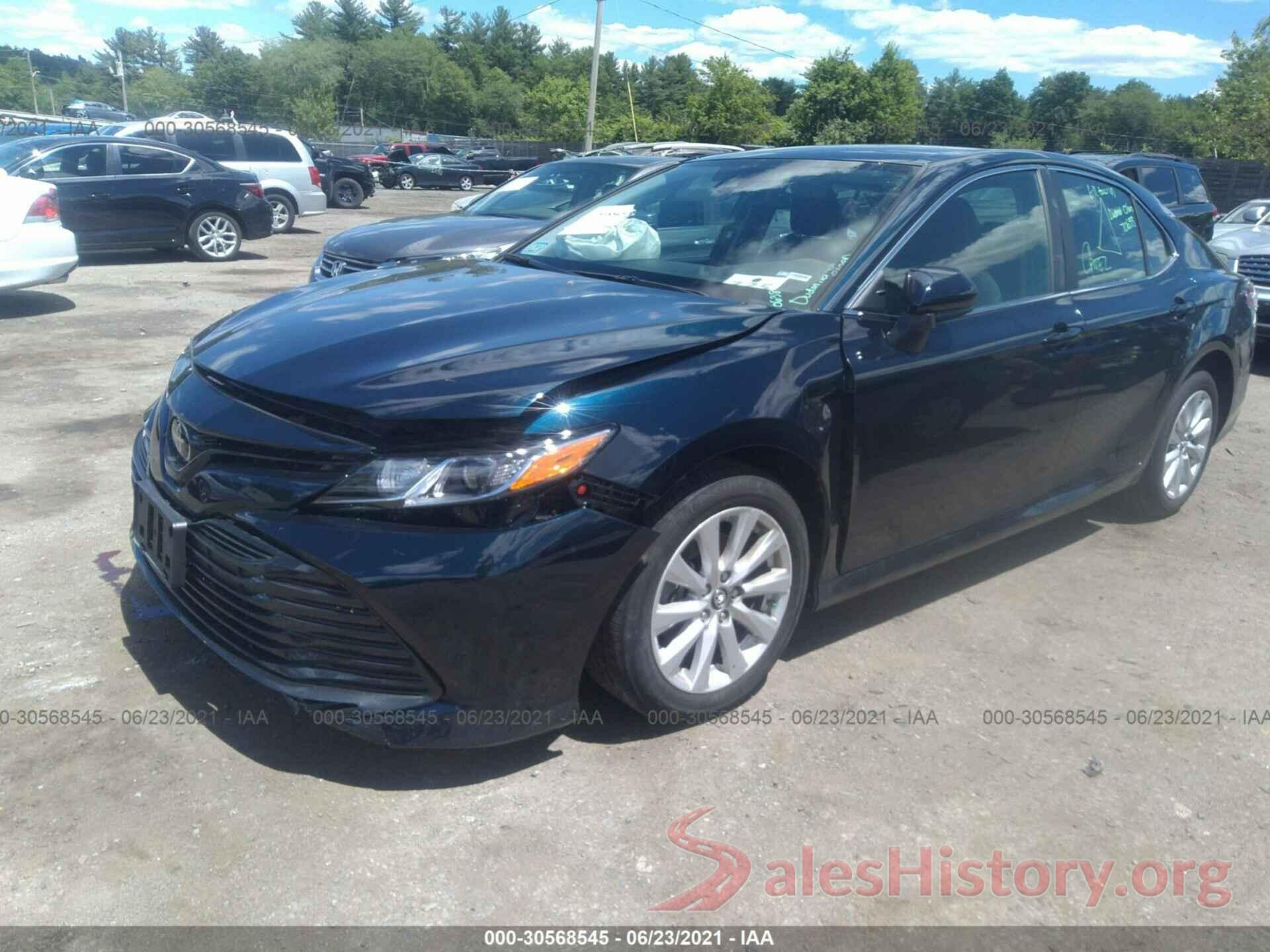 4T1B11HK5KU698873 2019 TOYOTA CAMRY