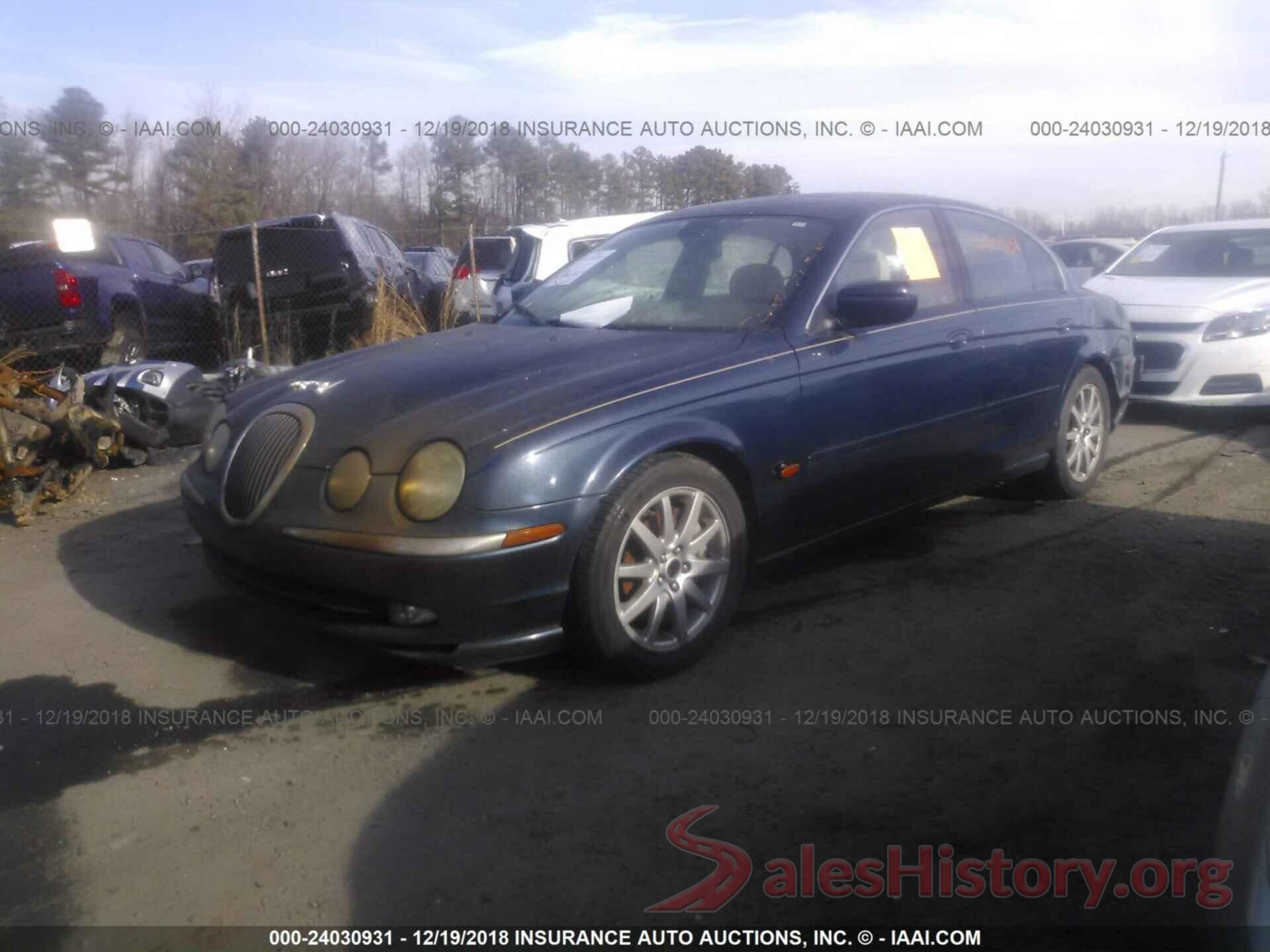 4S3GKAL68H1609812 2000 JAGUAR S-TYPE