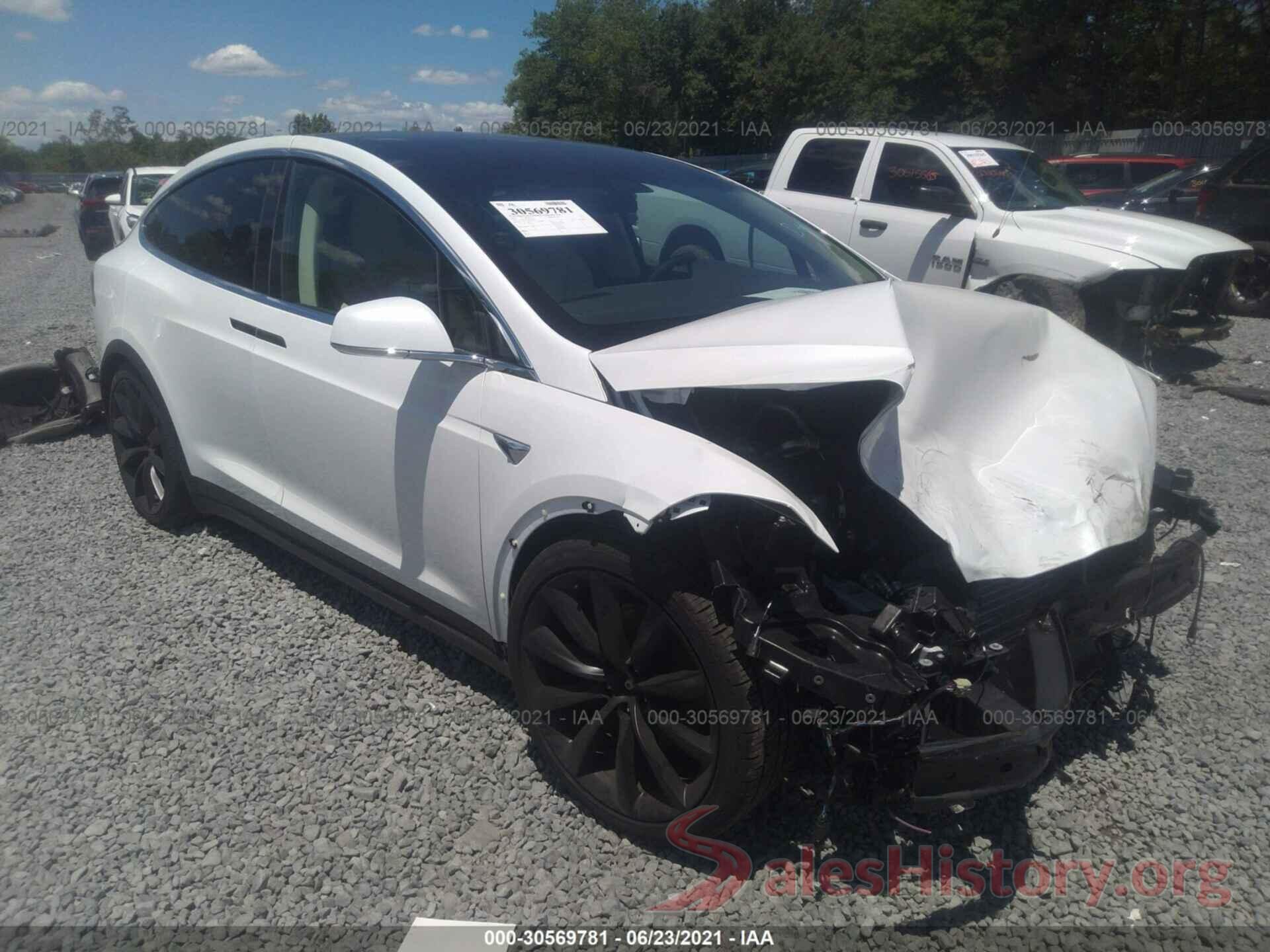 5YJXCAE26KF162192 2019 TESLA MODEL X