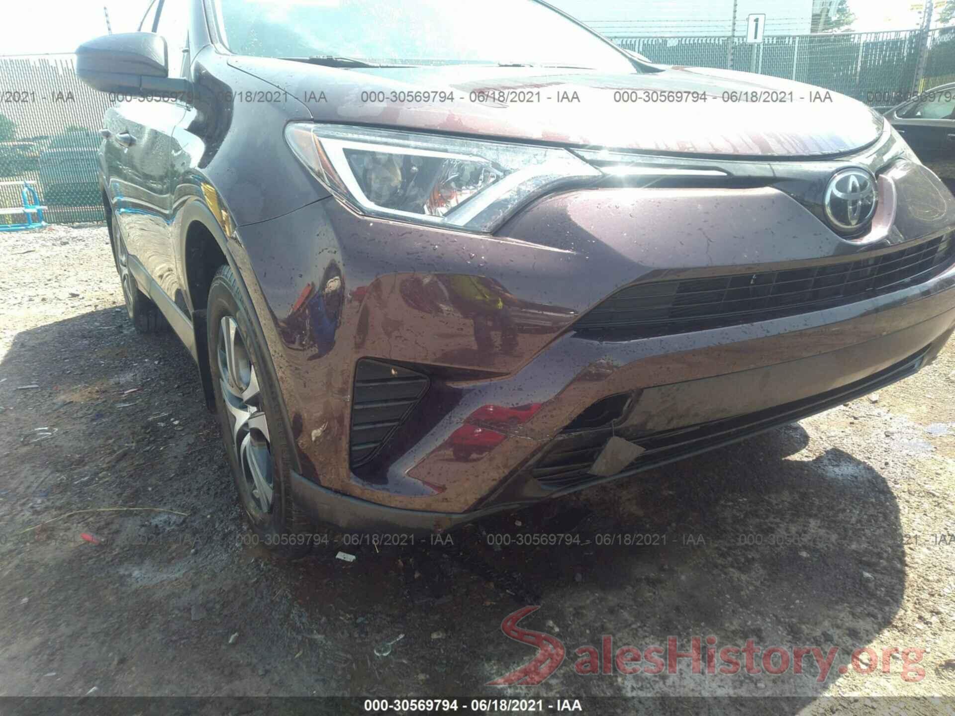 2T3BFREV8JW850035 2018 TOYOTA RAV4