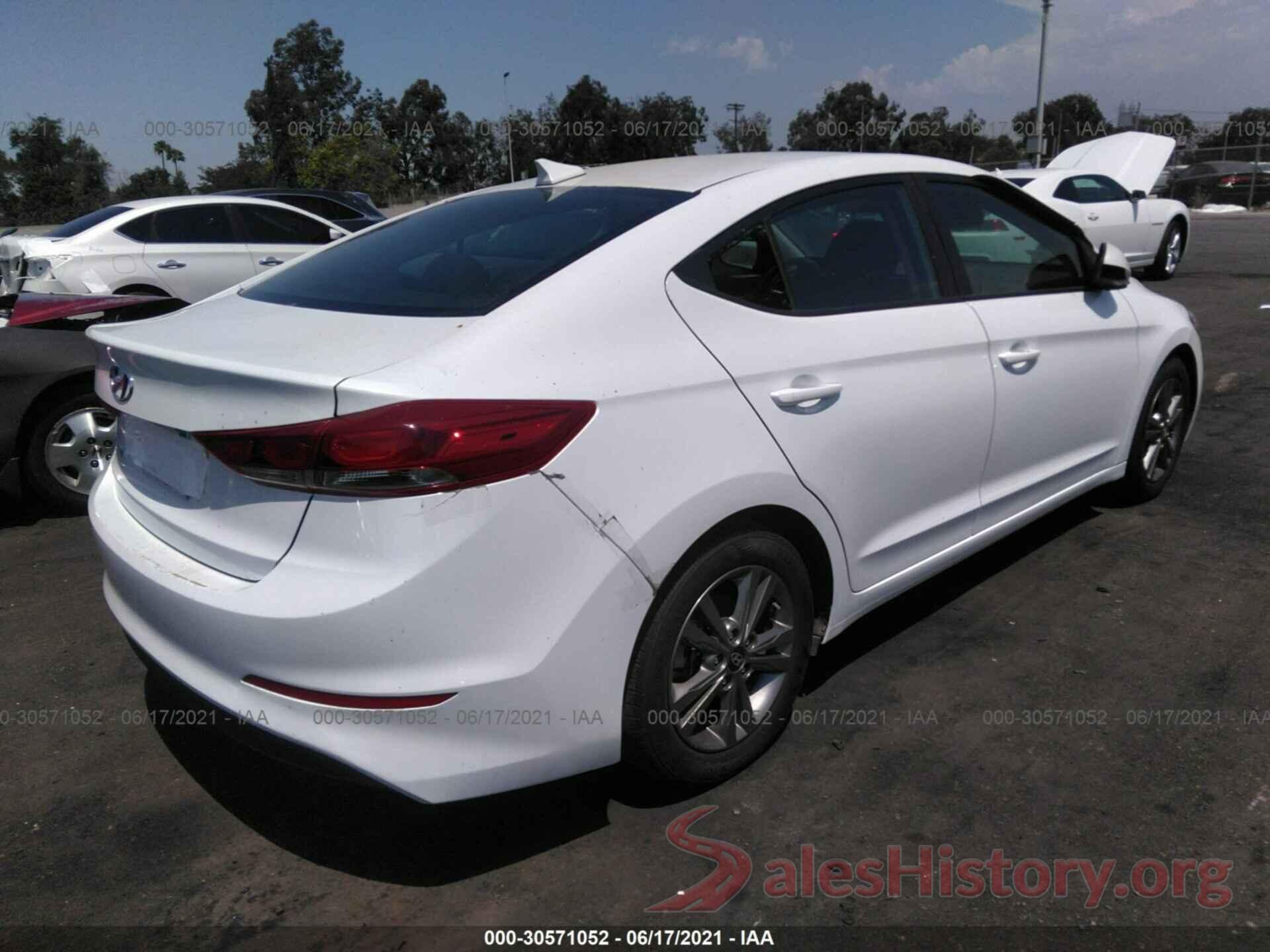 5NPD84LFXJH303955 2018 HYUNDAI ELANTRA