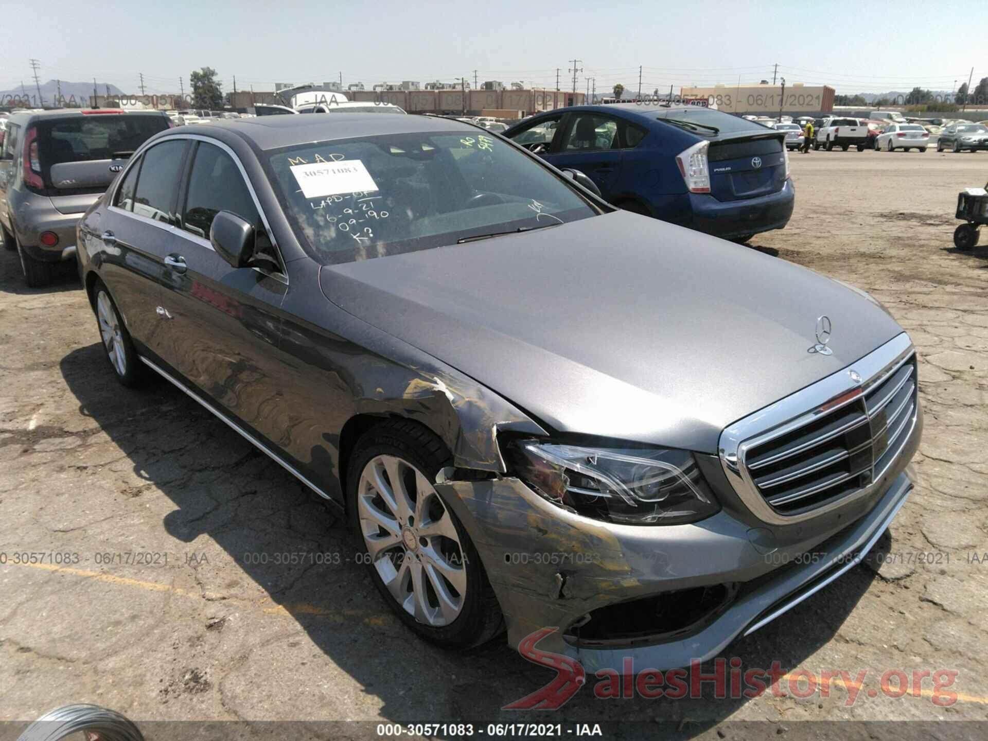 WDDZF4JBXHA086734 2017 MERCEDES-BENZ E-CLASS