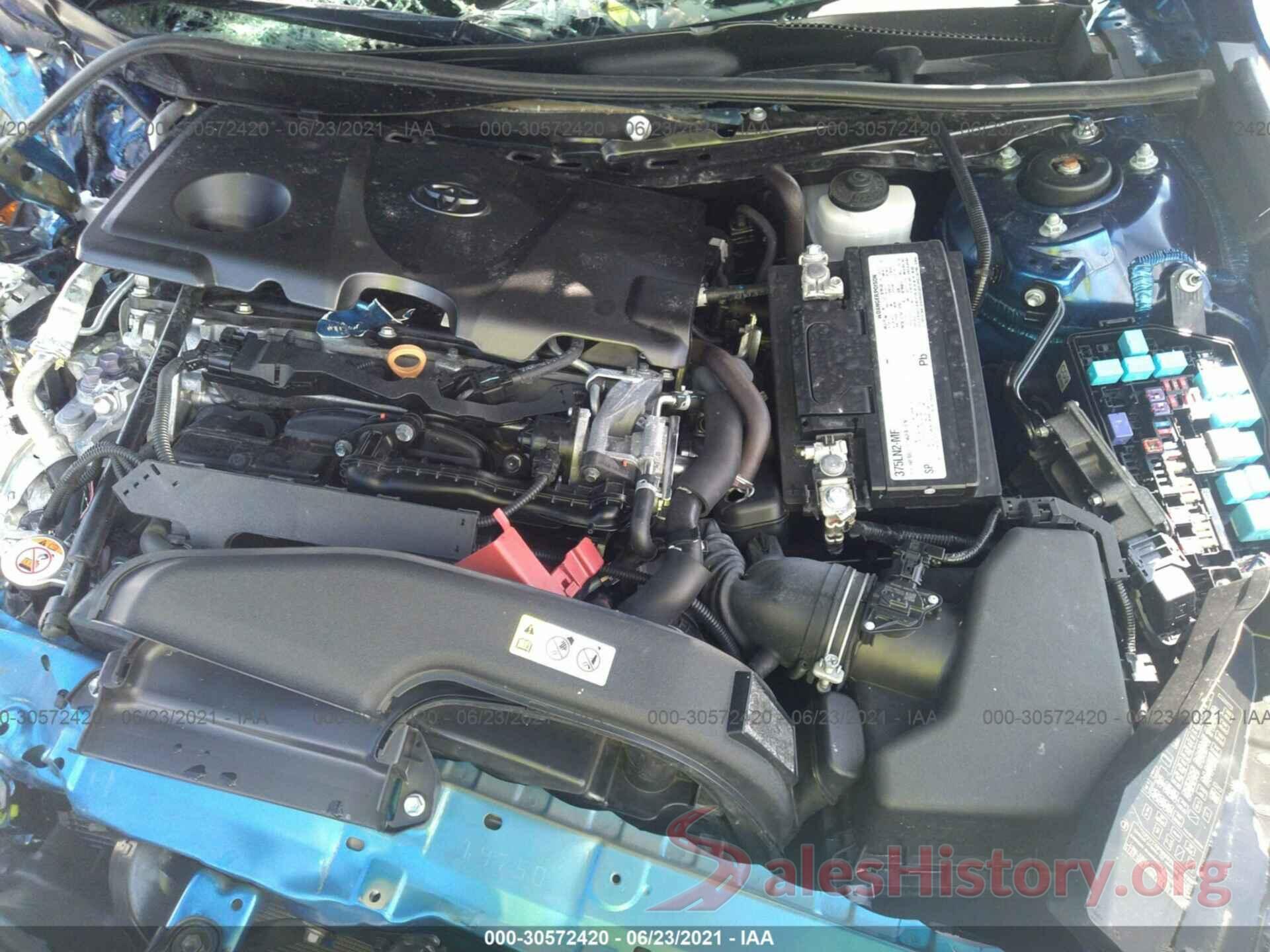 4T1B11HK4KU267800 2019 TOYOTA CAMRY