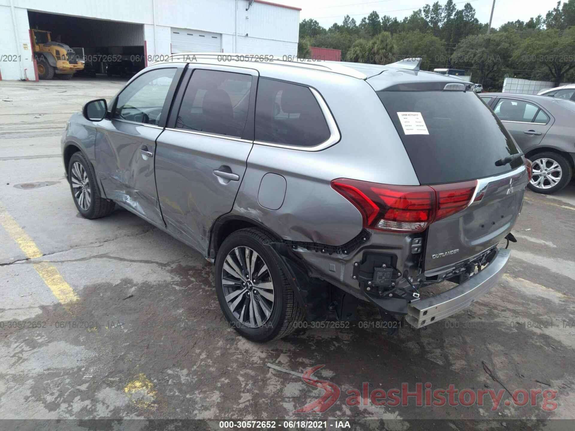 JA4AD3A36LZ021299 2020 MITSUBISHI OUTLANDER