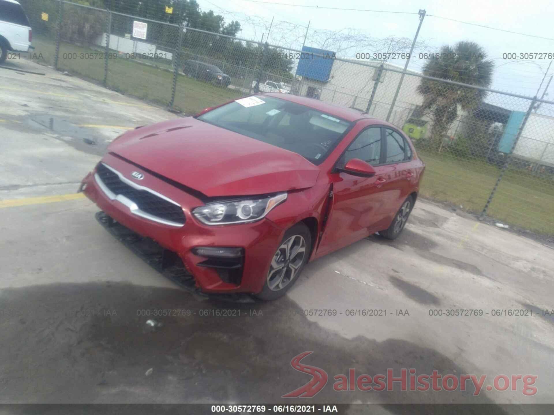 3KPF24ADXME312823 2021 KIA FORTE