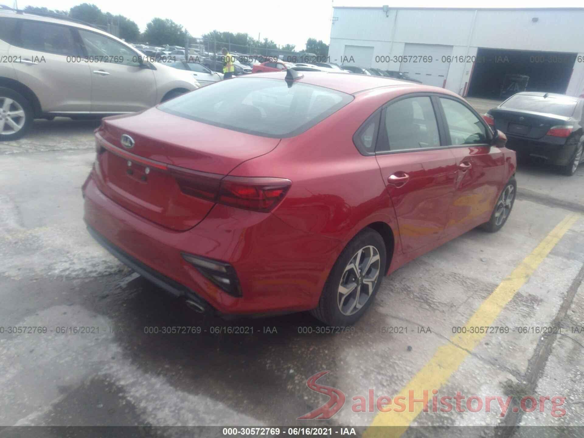 3KPF24ADXME312823 2021 KIA FORTE