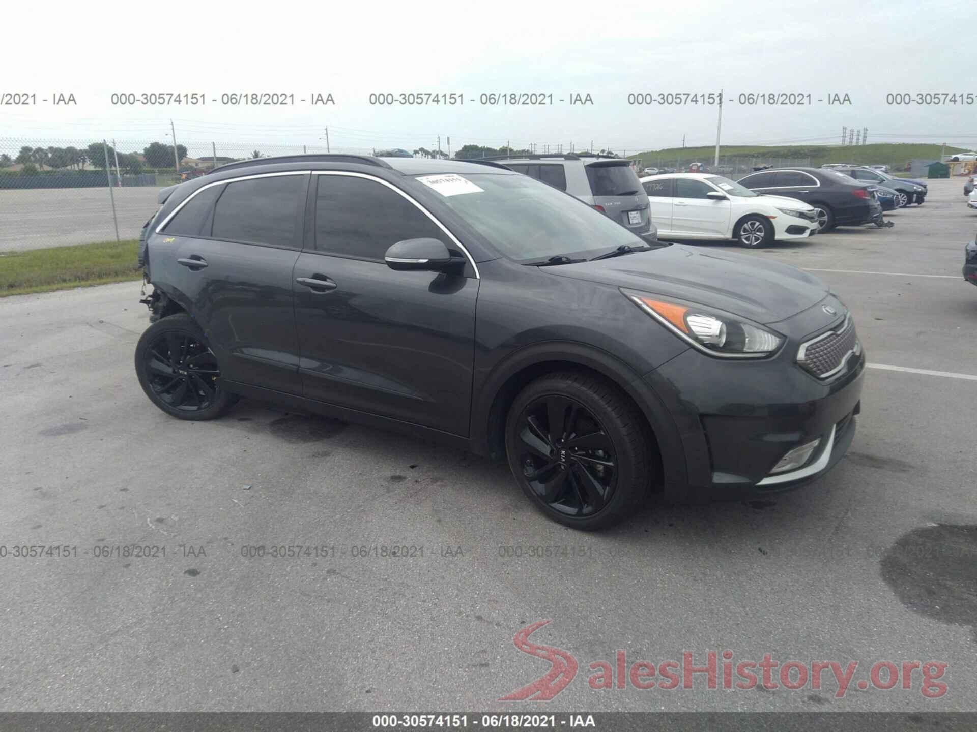 KNDCC3LC2J5133360 2018 KIA NIRO