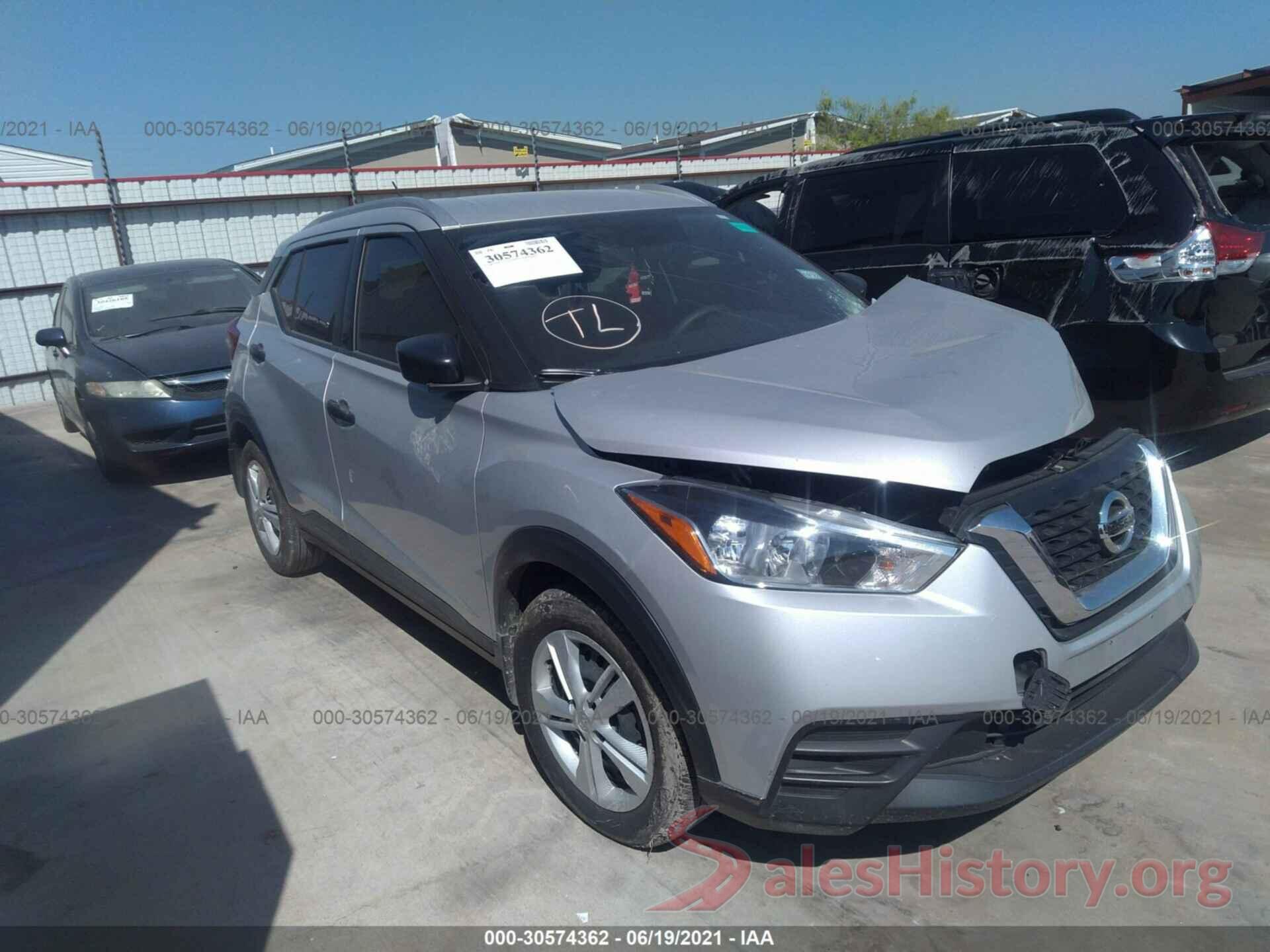 3N1CP5CU4KL559516 2019 NISSAN KICKS