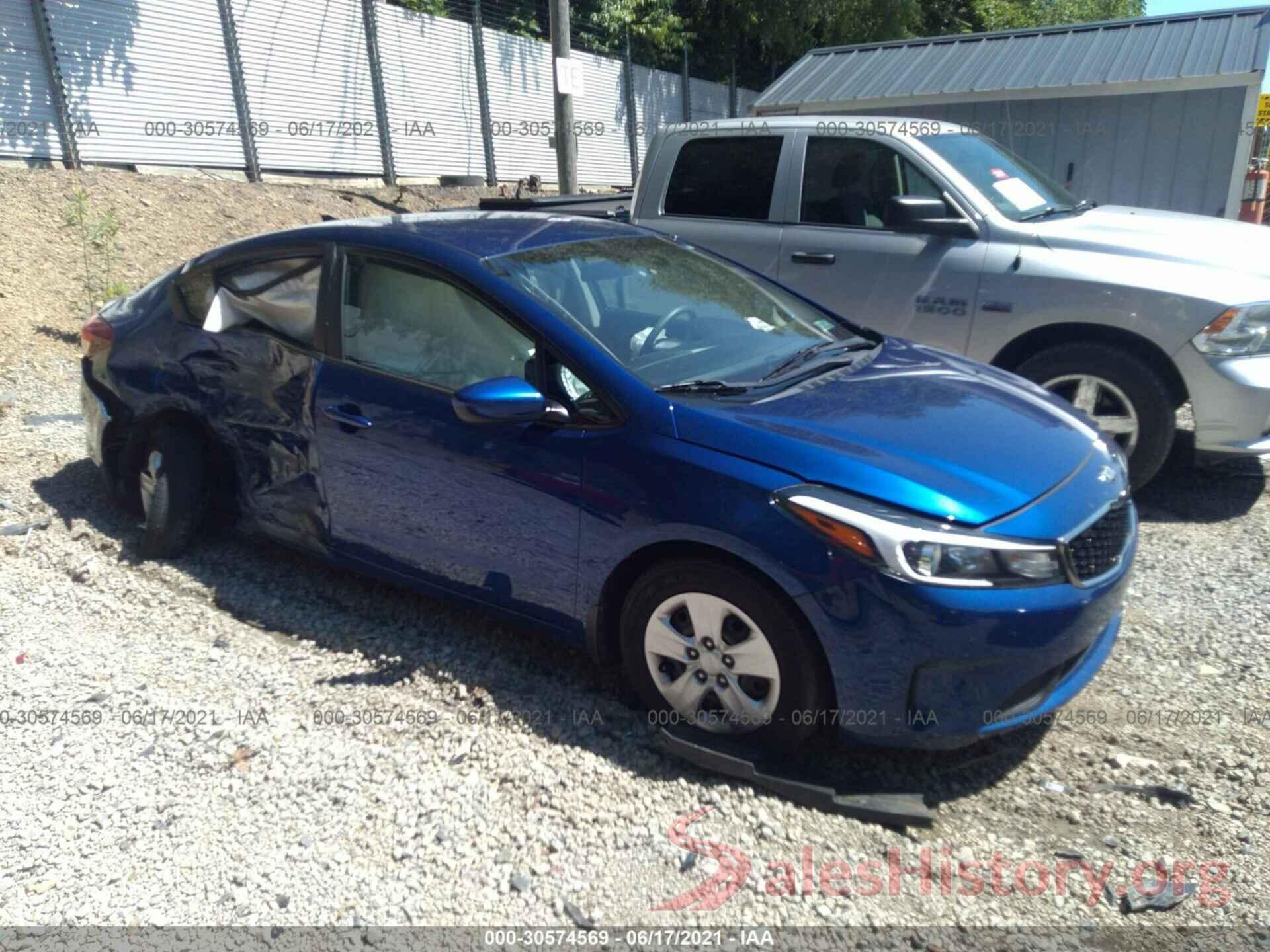 3KPFK4A73HE126105 2017 KIA FORTE