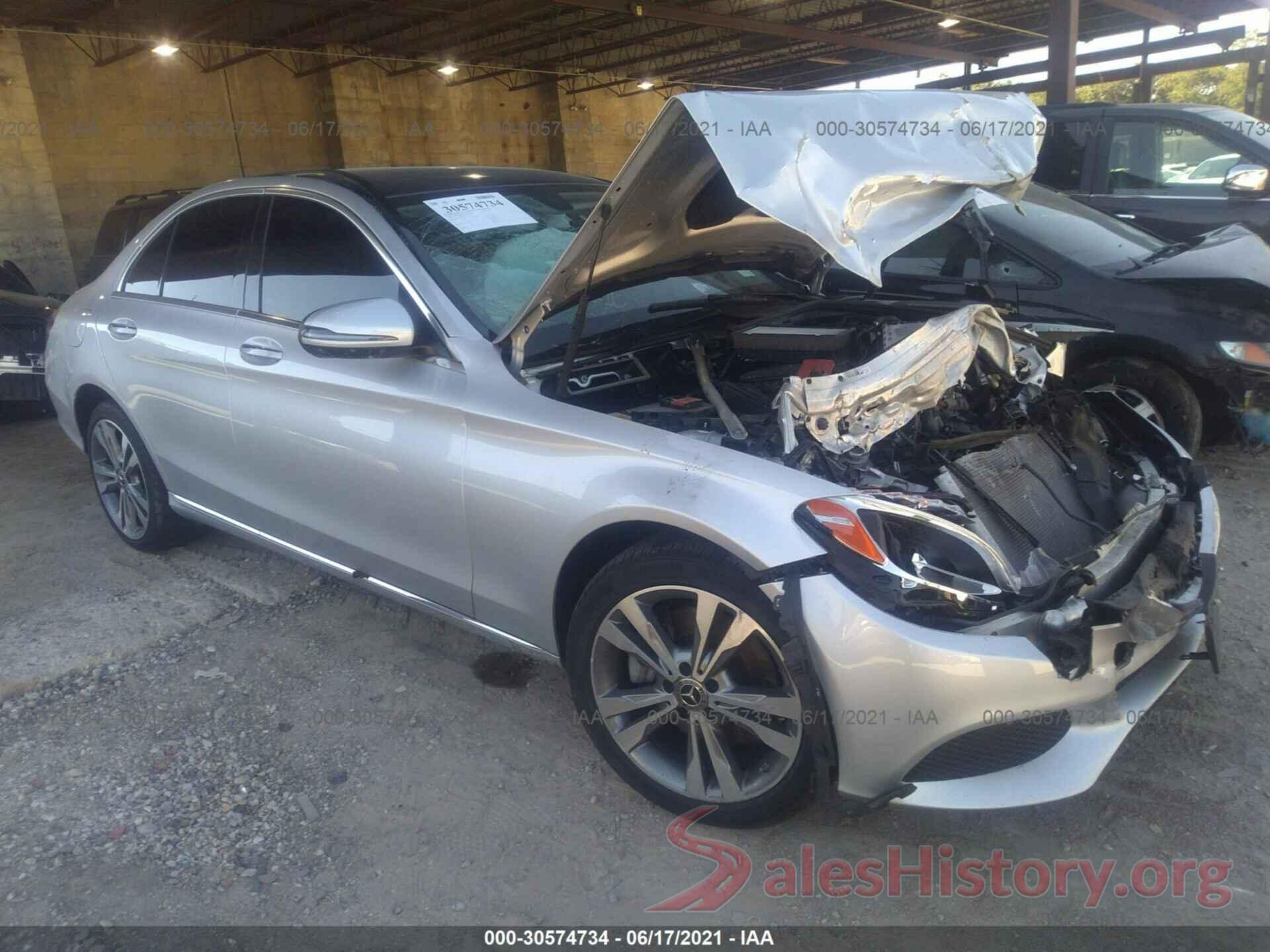 55SWF4KB8JU235231 2018 MERCEDES-BENZ C-CLASS