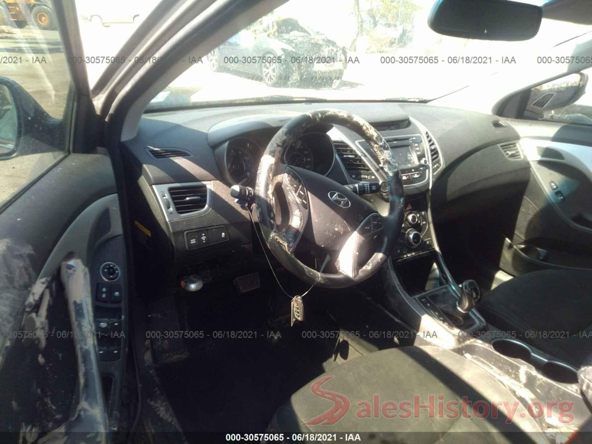 5NPDH4AE1GH732128 2016 HYUNDAI ELANTRA