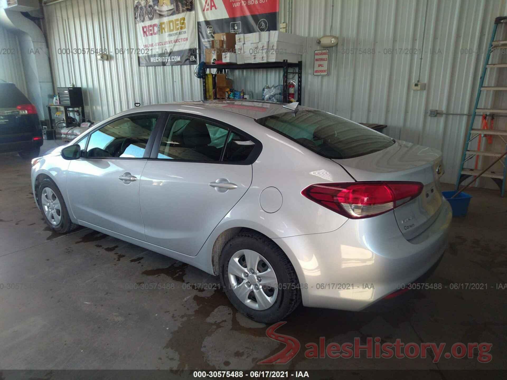 3KPFL4A77HE074202 2017 KIA FORTE