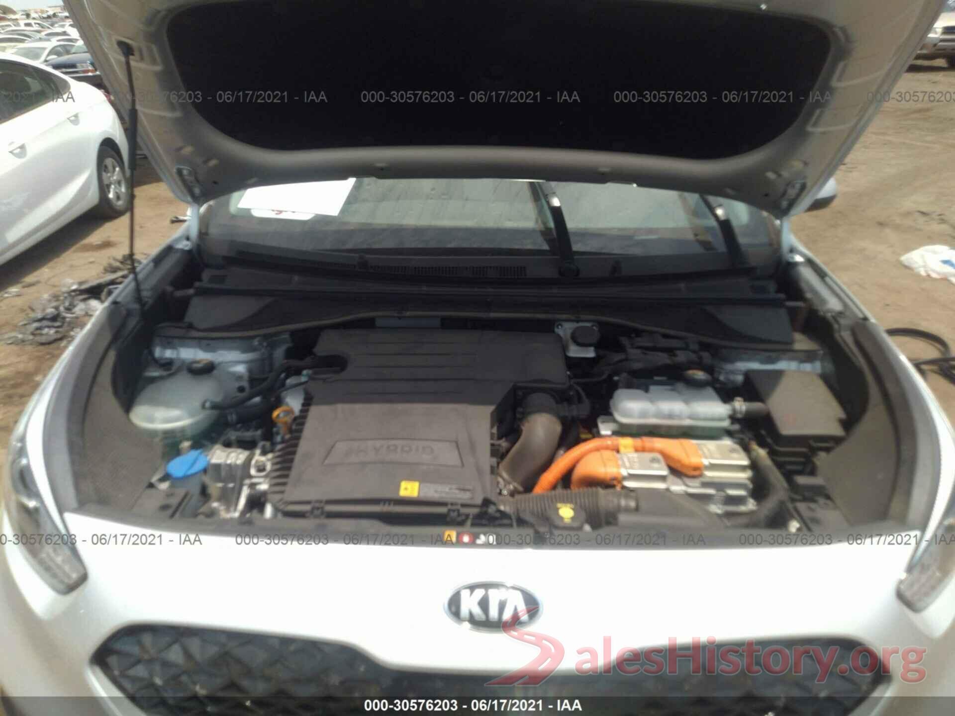 KNDCB3LC5L5397422 2020 KIA NIRO