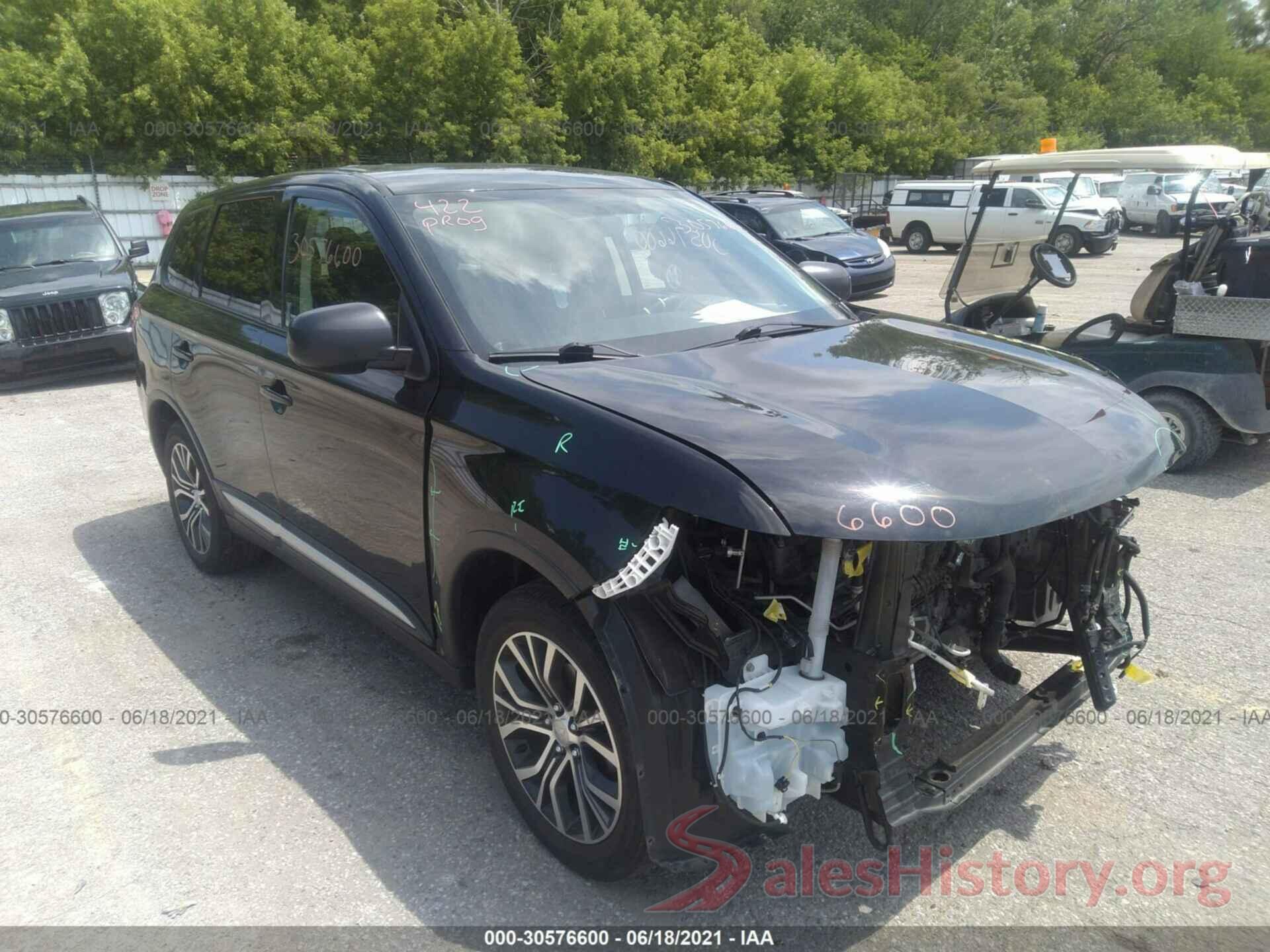 JA4AZ3A32JJ003279 2018 MITSUBISHI OUTLANDER