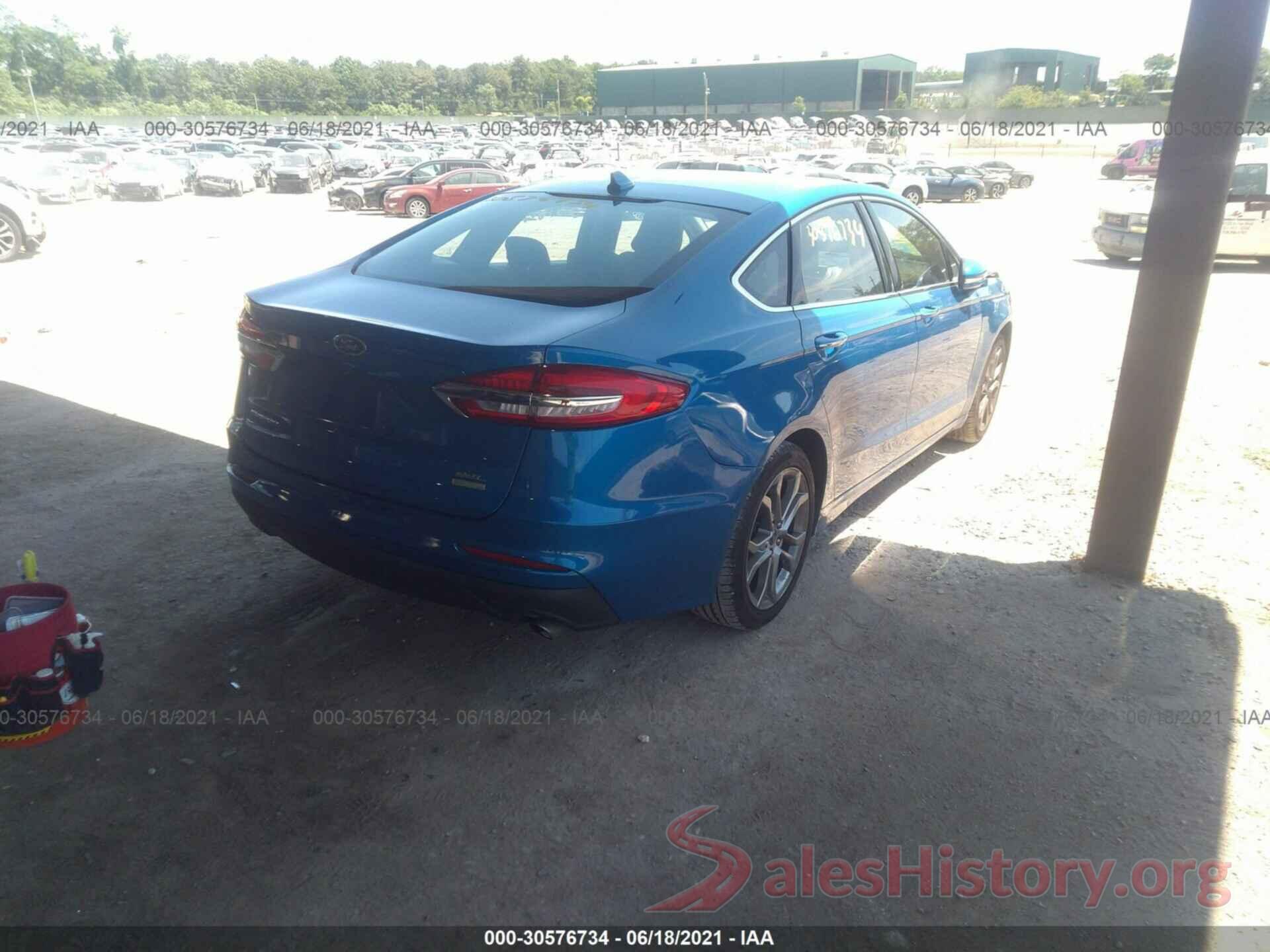 3FA6P0CD2KR181423 2019 FORD FUSION