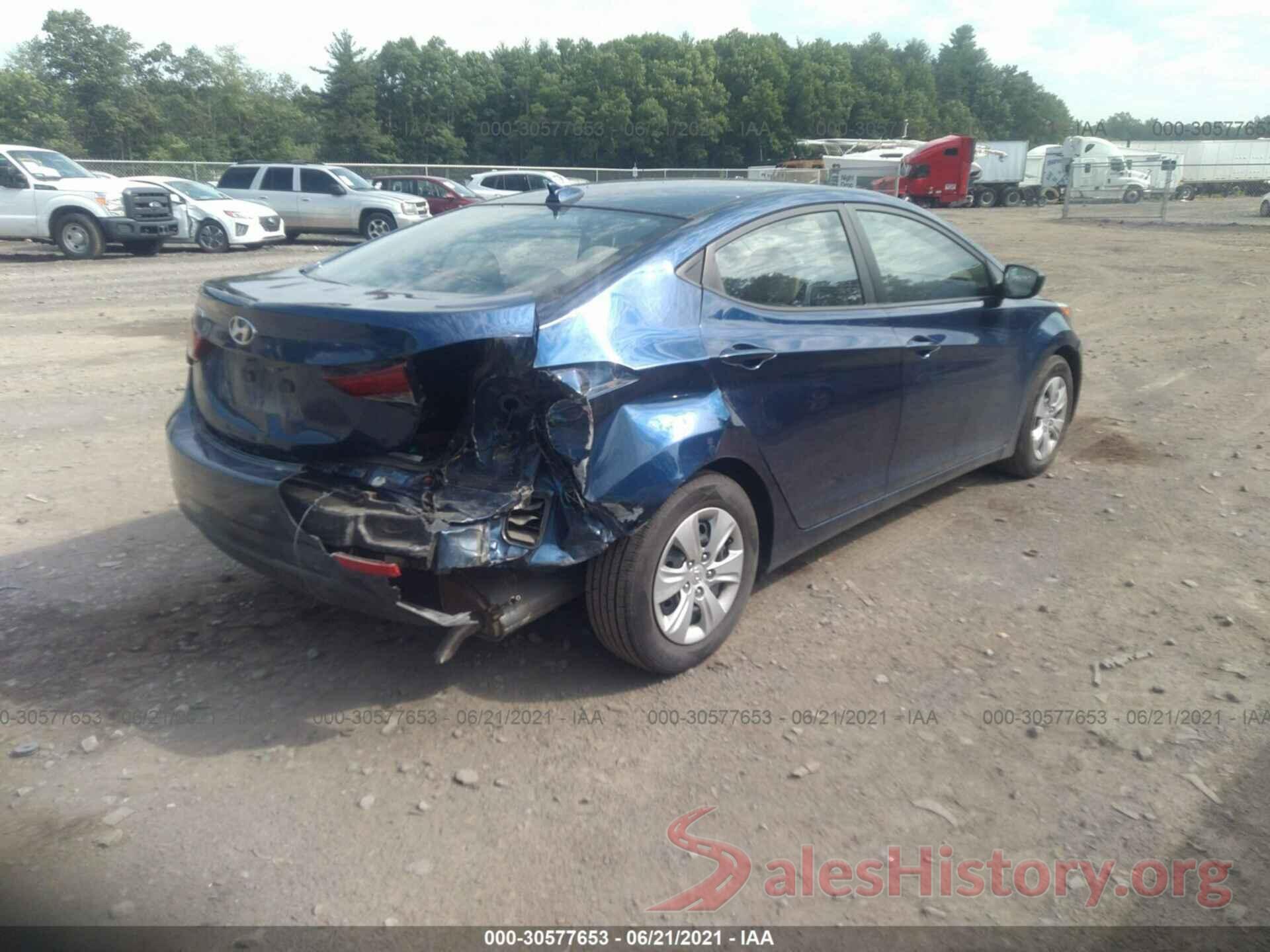 5NPDH4AE7GH752089 2016 HYUNDAI ELANTRA