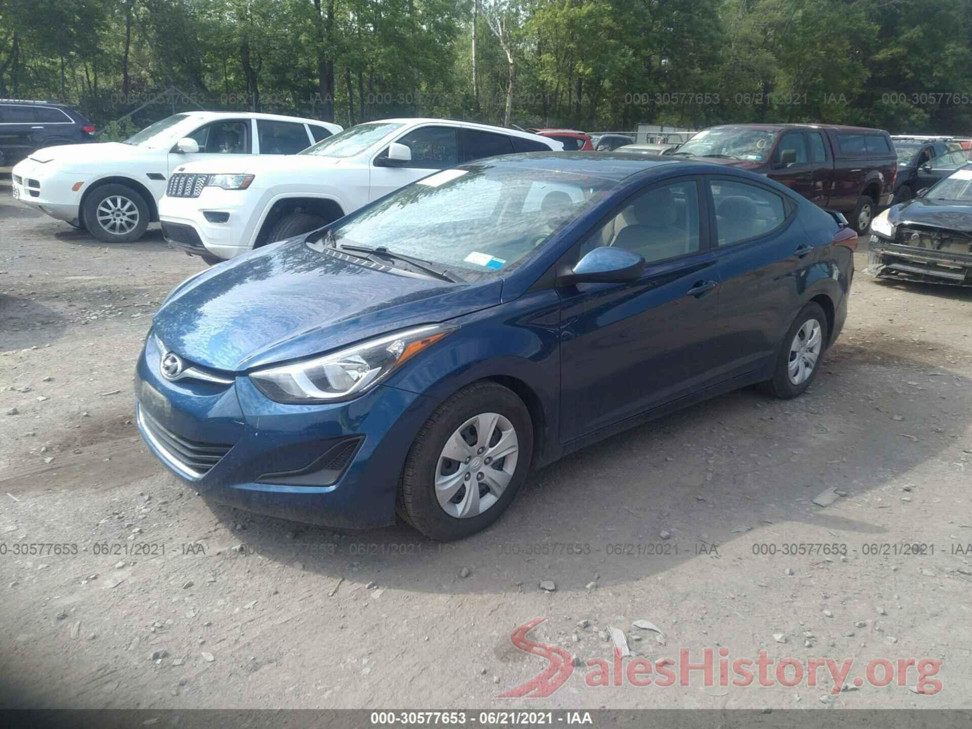 5NPDH4AE7GH752089 2016 HYUNDAI ELANTRA