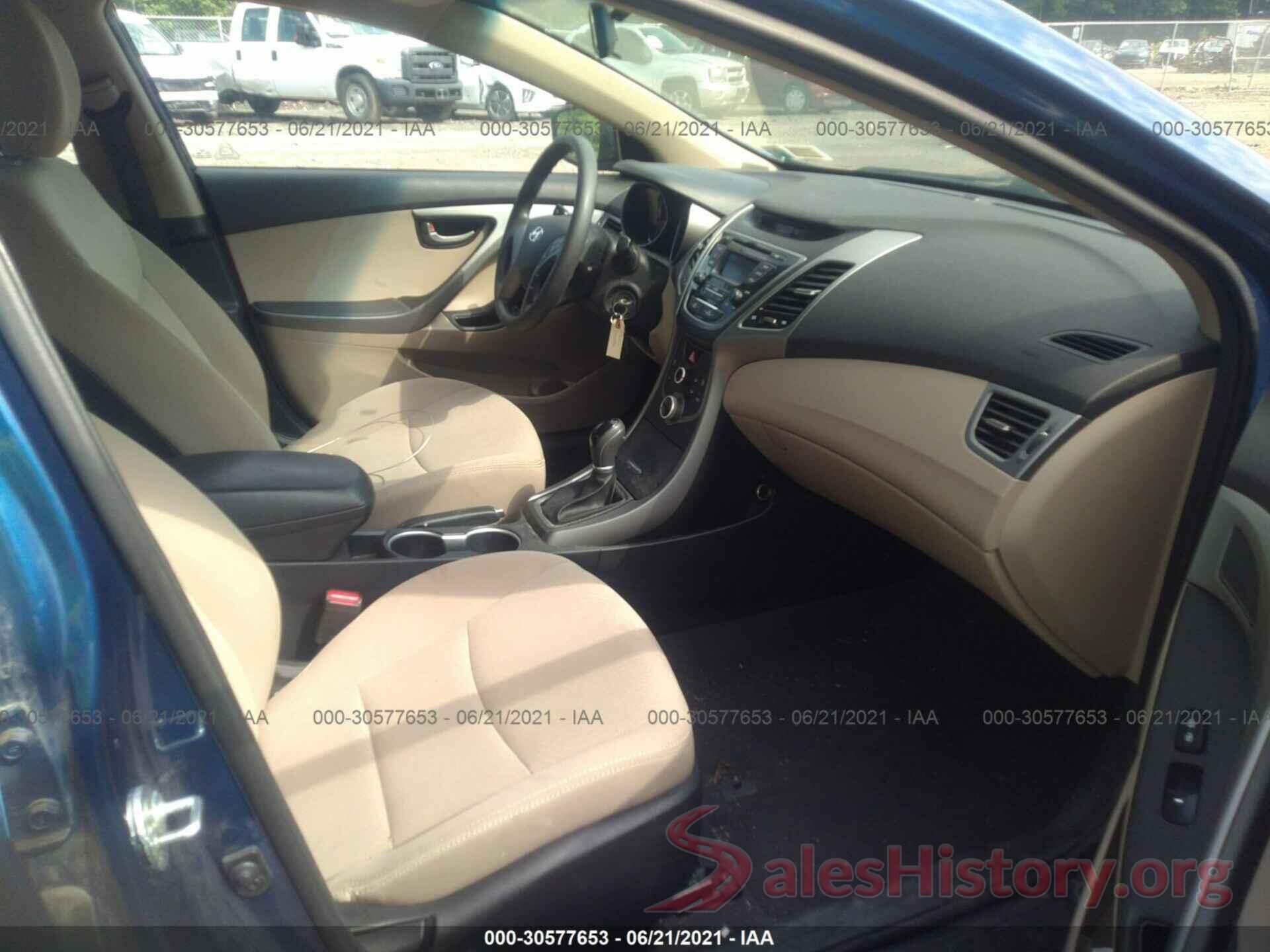 5NPDH4AE7GH752089 2016 HYUNDAI ELANTRA