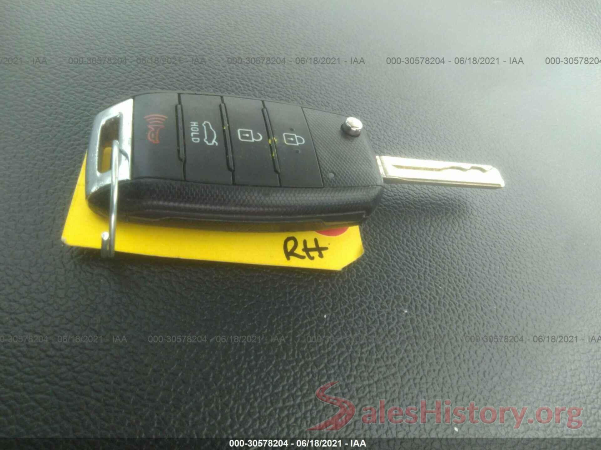 KNADM4A34H6121061 2017 KIA RIO