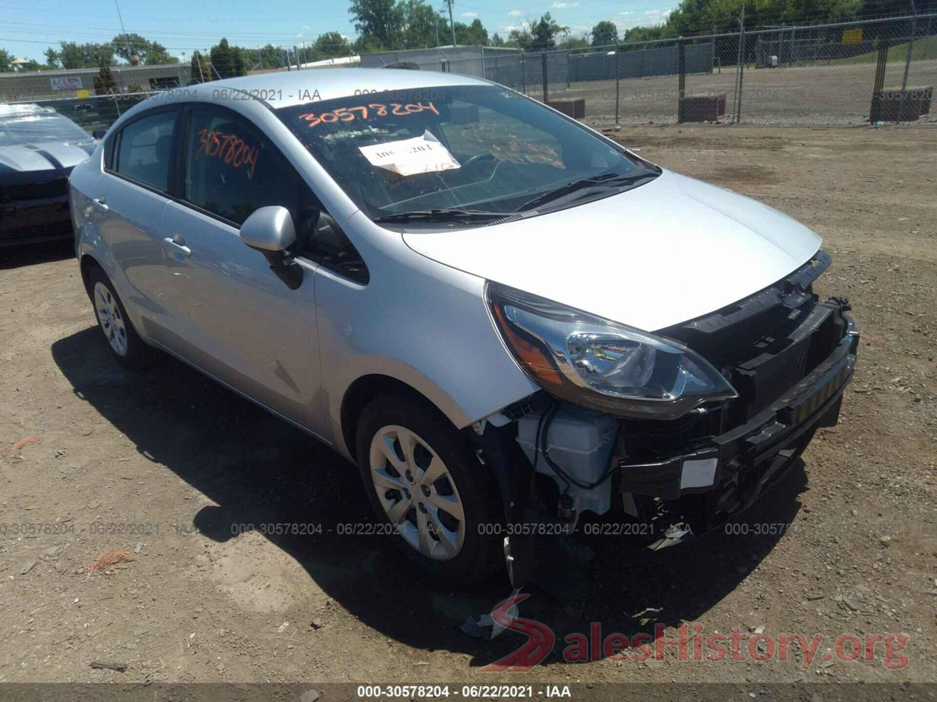 KNADM4A34H6121061 2017 KIA RIO