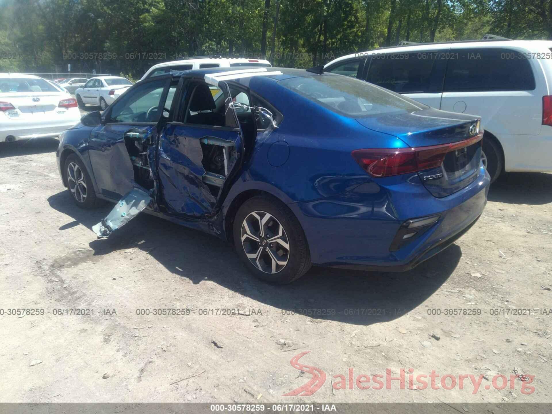 3KPF24AD9KE103568 2019 KIA FORTE