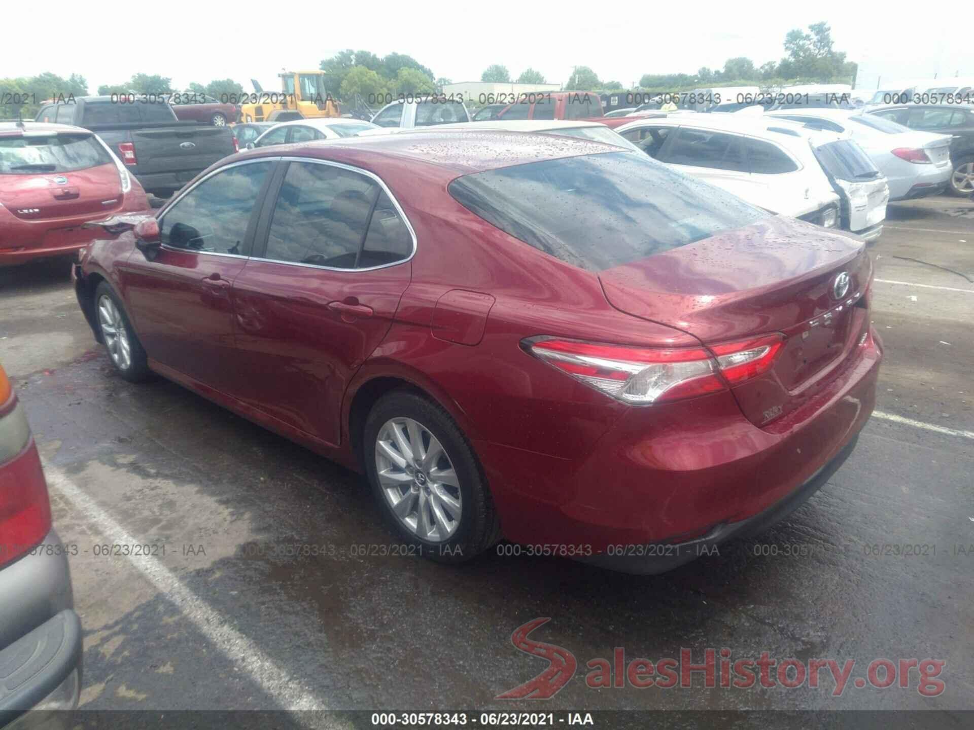 4T1B11HK3JU526551 2018 TOYOTA CAMRY