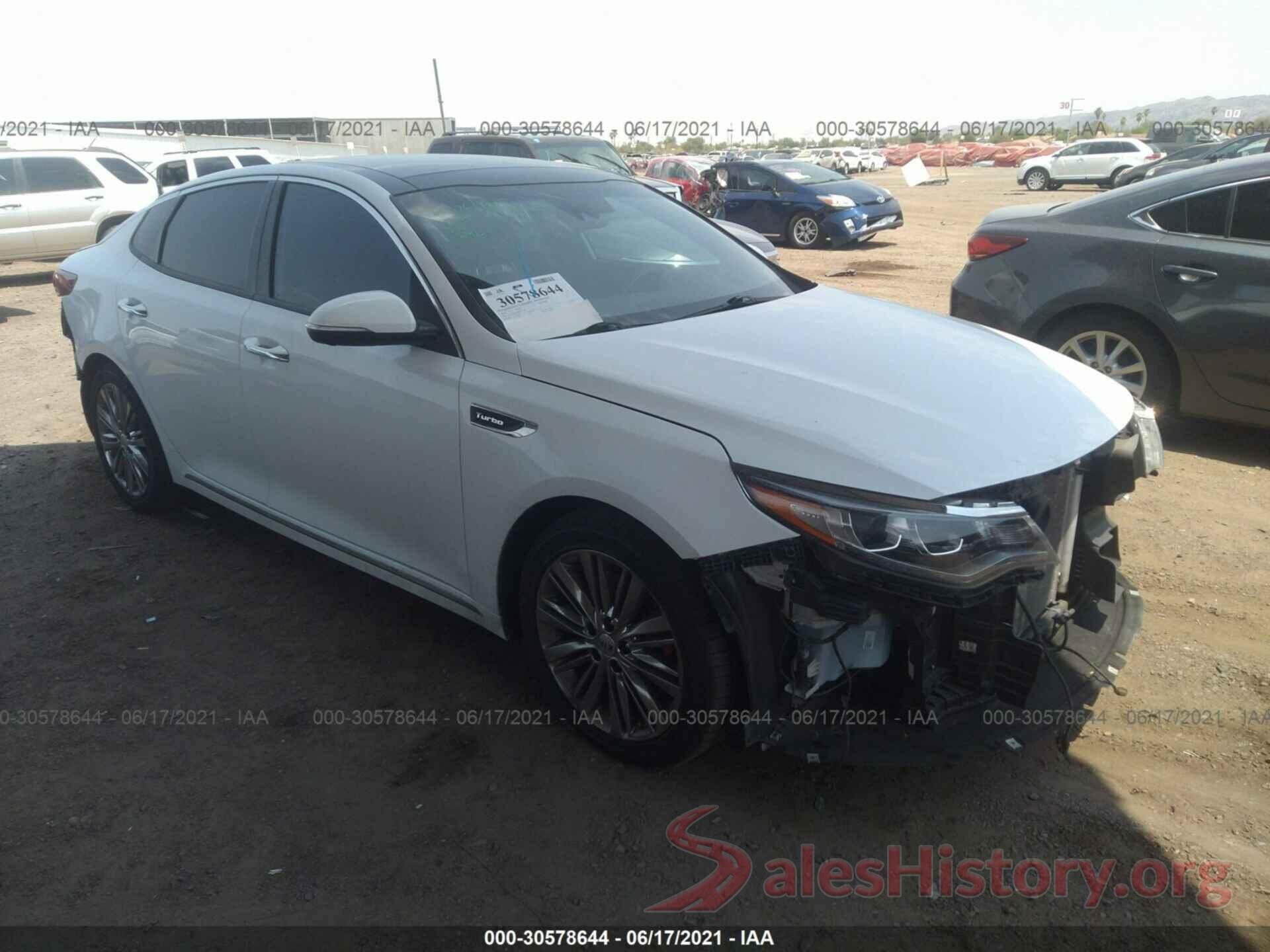 5XXGV4L29JG237221 2018 KIA OPTIMA