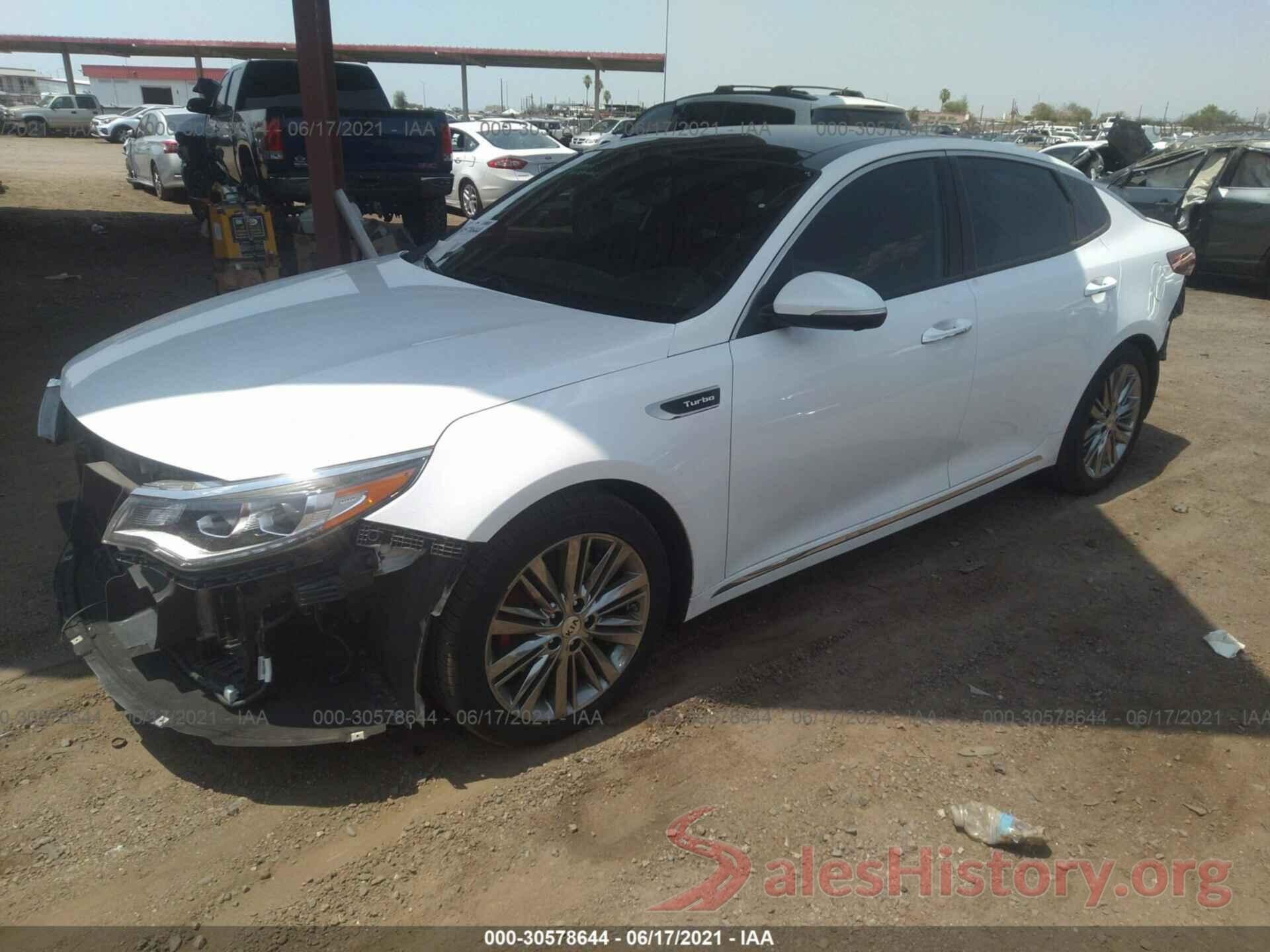 5XXGV4L29JG237221 2018 KIA OPTIMA