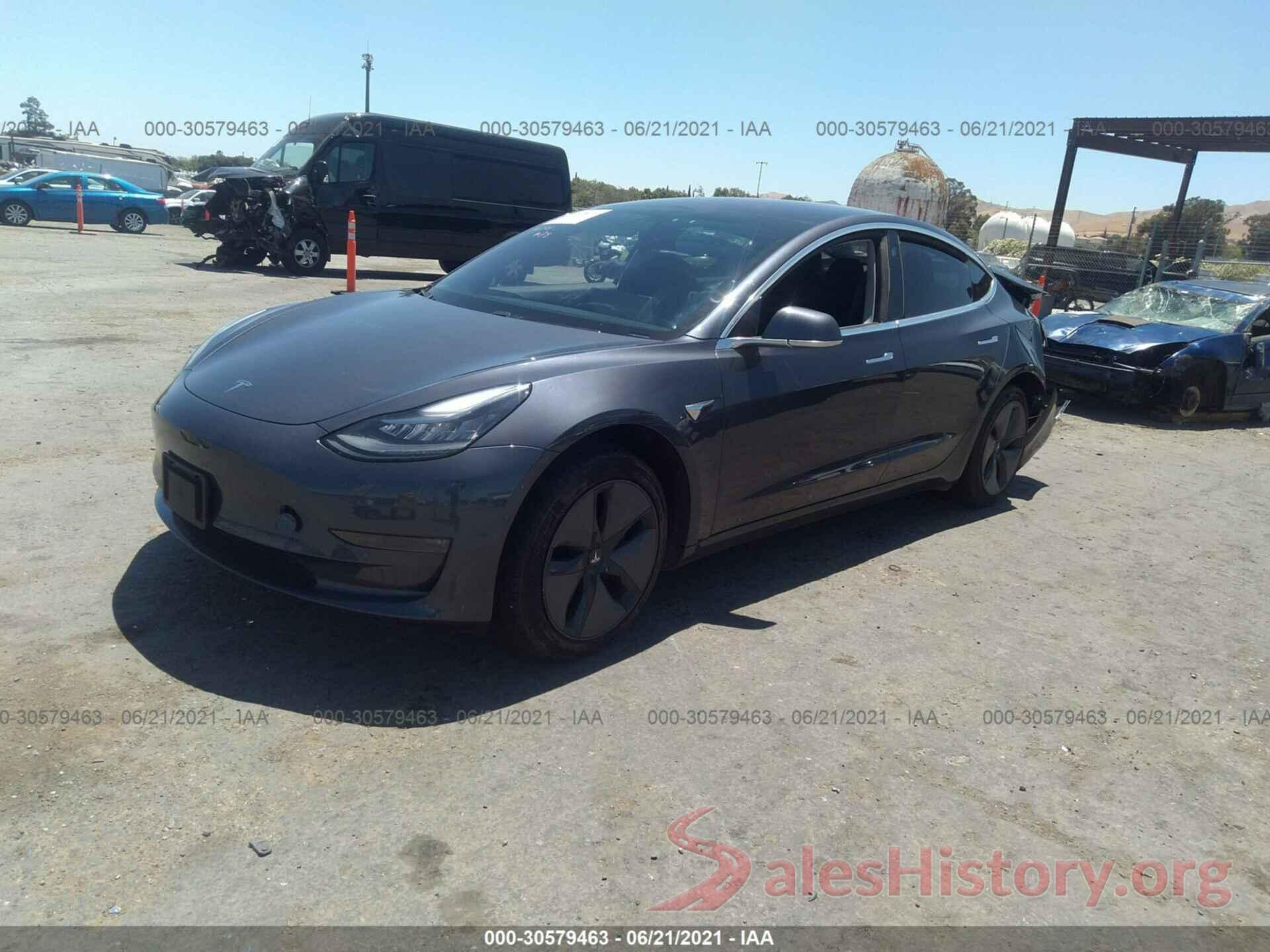 5YJ3E1EA5JF031446 2018 TESLA MODEL 3