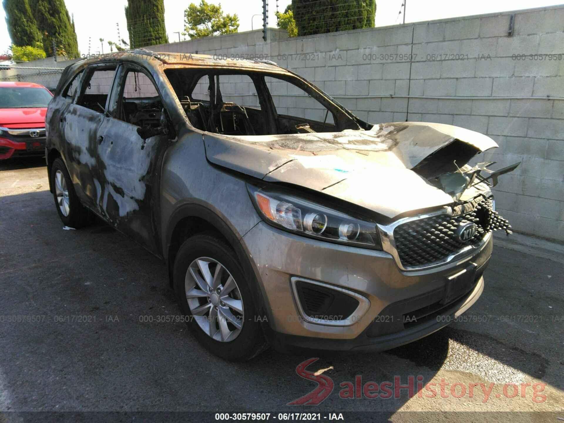 5XYPG4A33JG366623 2018 KIA SORENTO