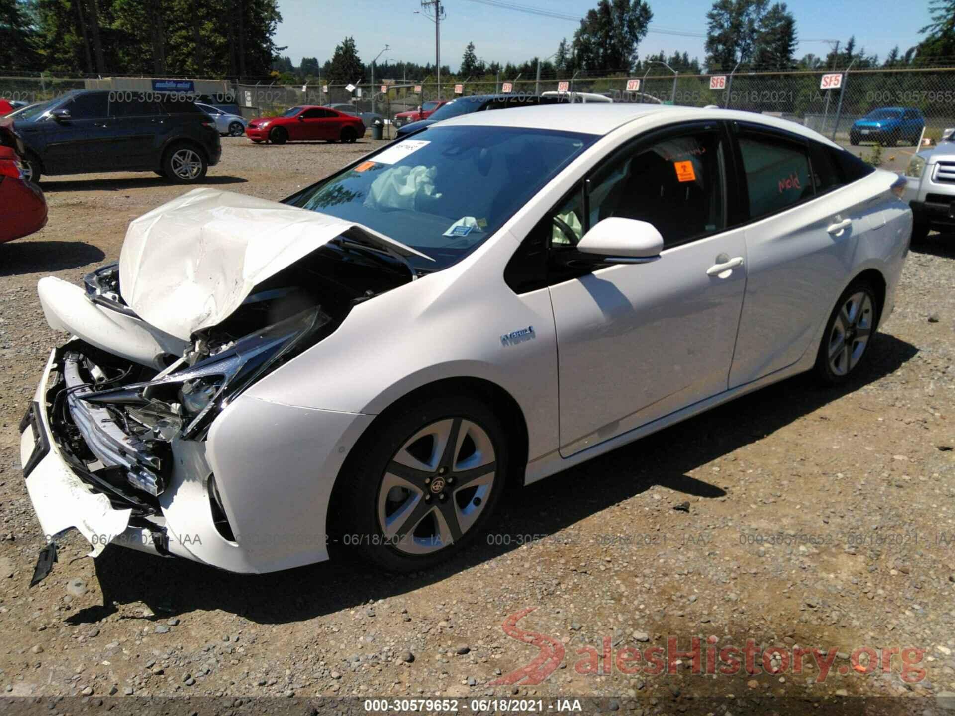 JTDKARFU8J3067529 2018 TOYOTA PRIUS