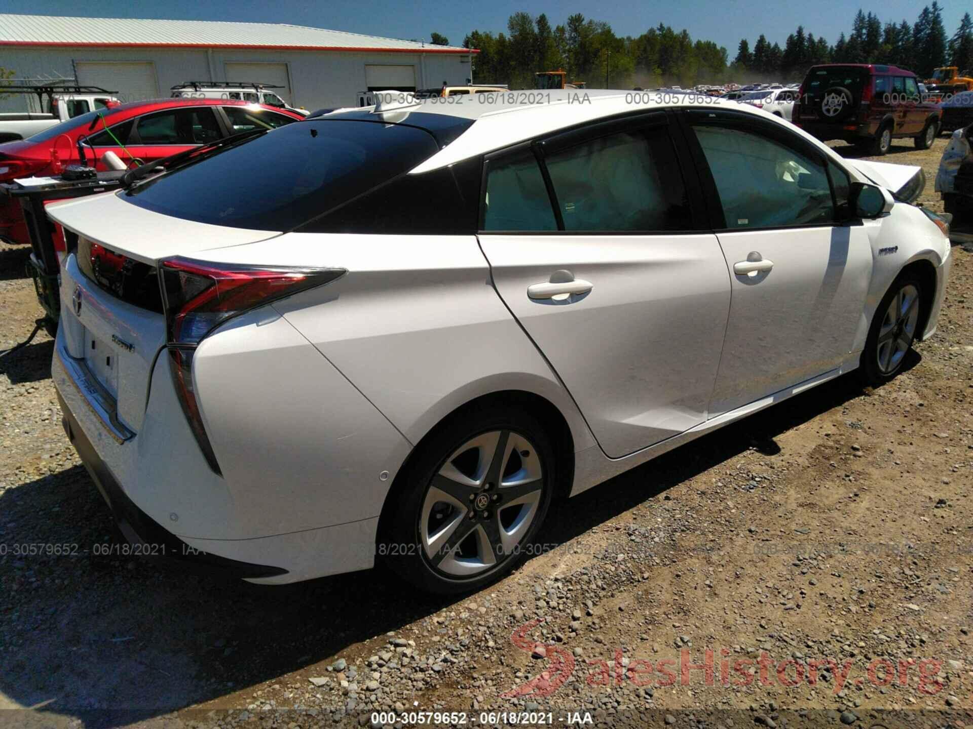 JTDKARFU8J3067529 2018 TOYOTA PRIUS