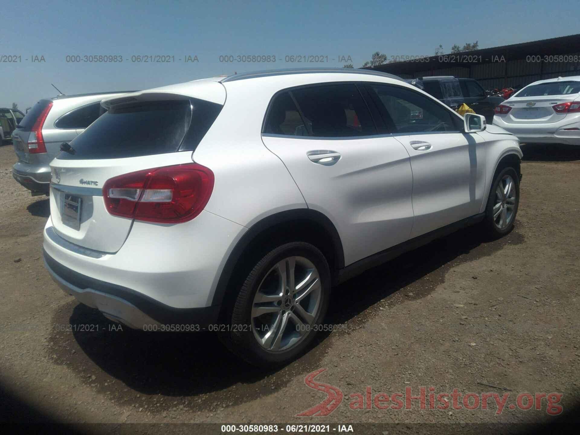 WDCTG4GB5JJ484308 2018 MERCEDES-BENZ GLA