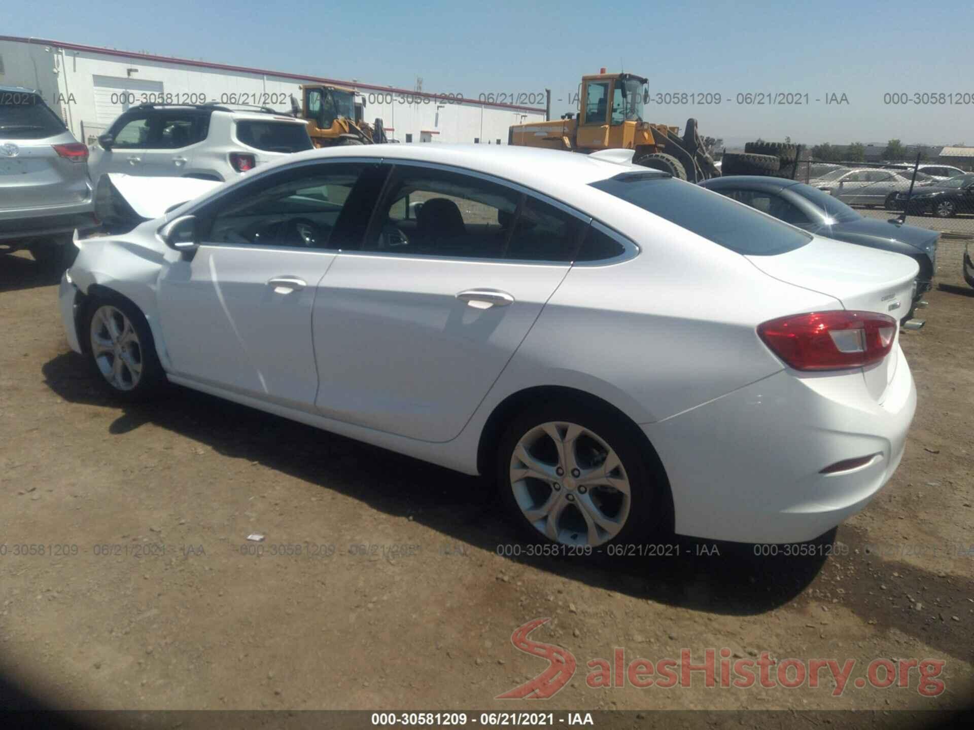 1G1BF5SM9J7173084 2018 CHEVROLET CRUZE