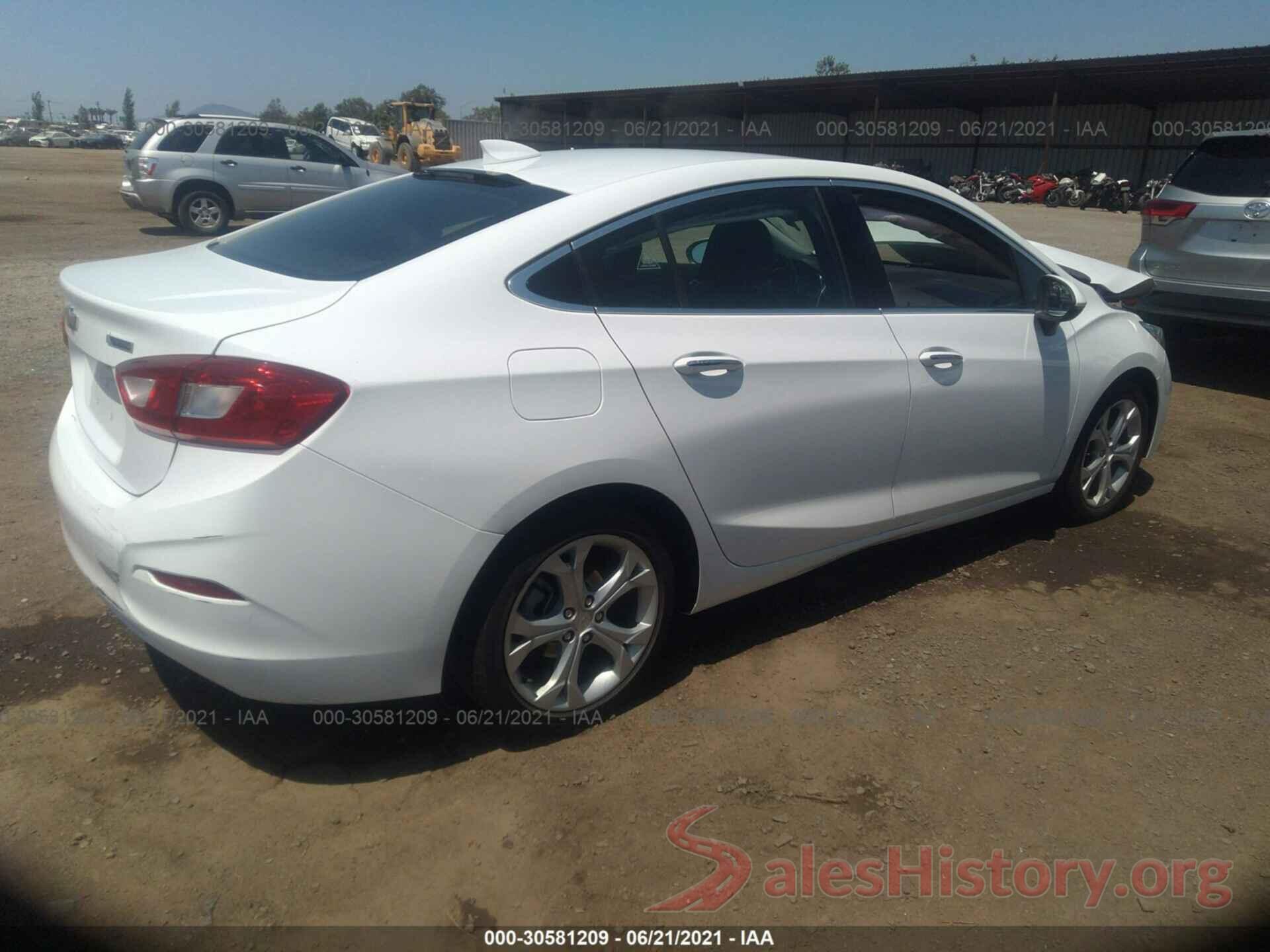 1G1BF5SM9J7173084 2018 CHEVROLET CRUZE