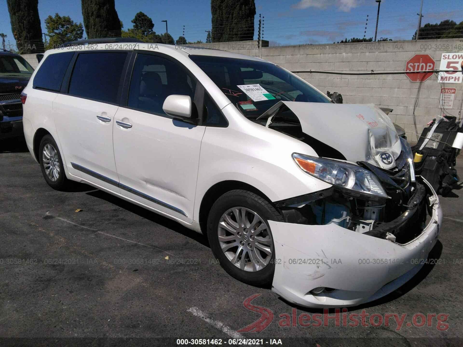 5TDYK3DC3GS712867 2016 TOYOTA SIENNA