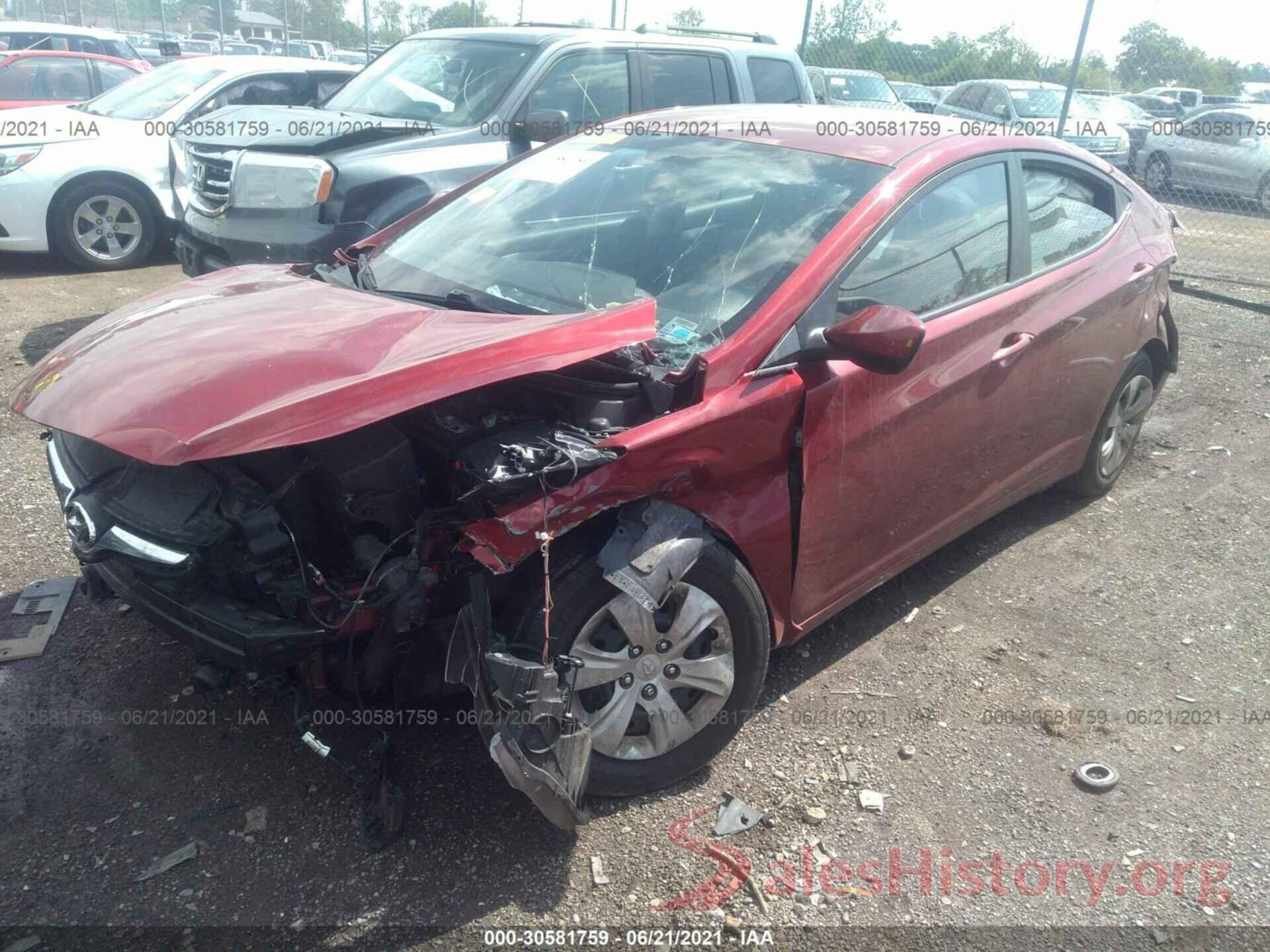 5NPDH4AE9GH705212 2016 HYUNDAI ELANTRA