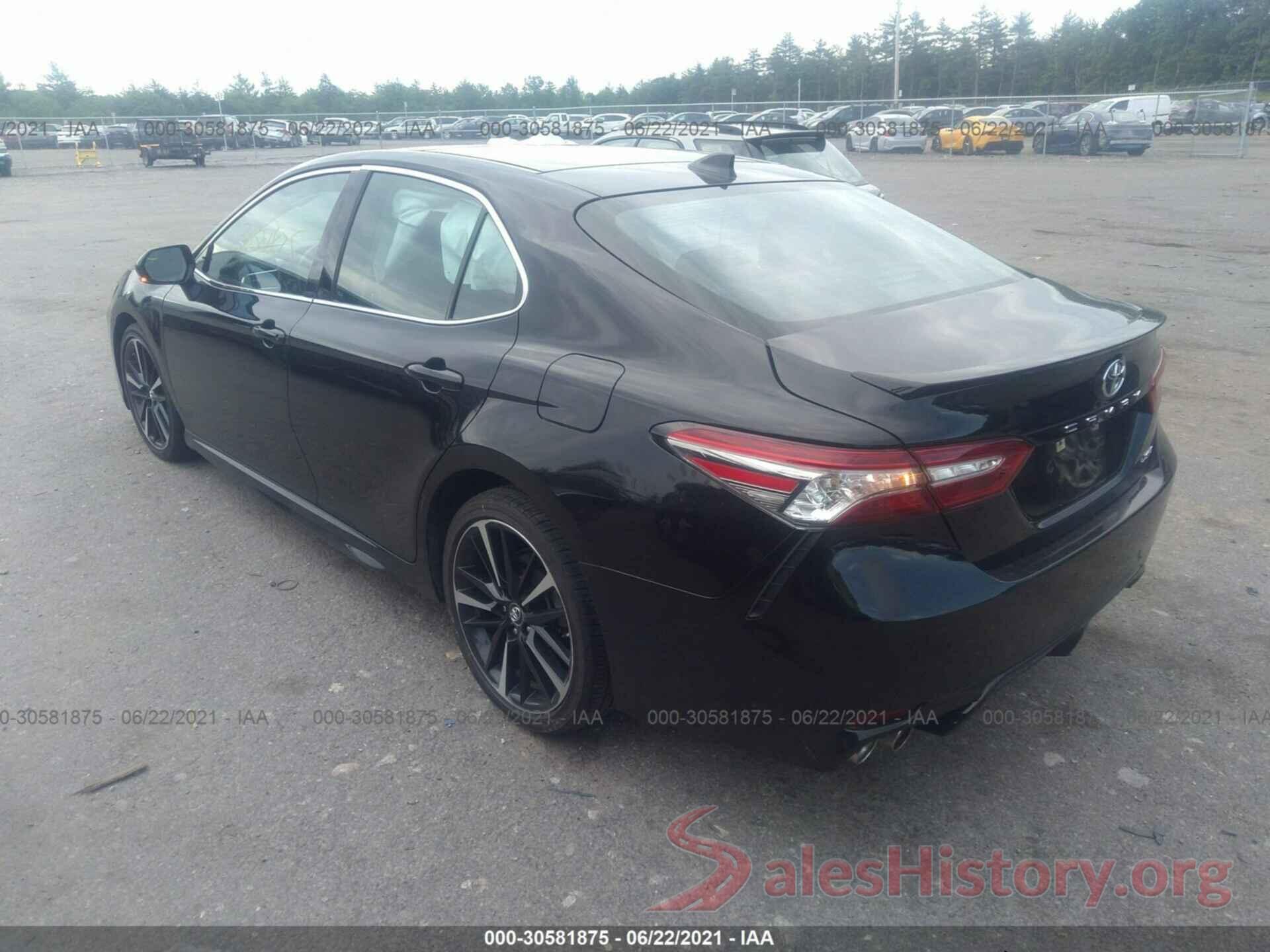 4T1BZ1HK1JU503472 2018 TOYOTA CAMRY