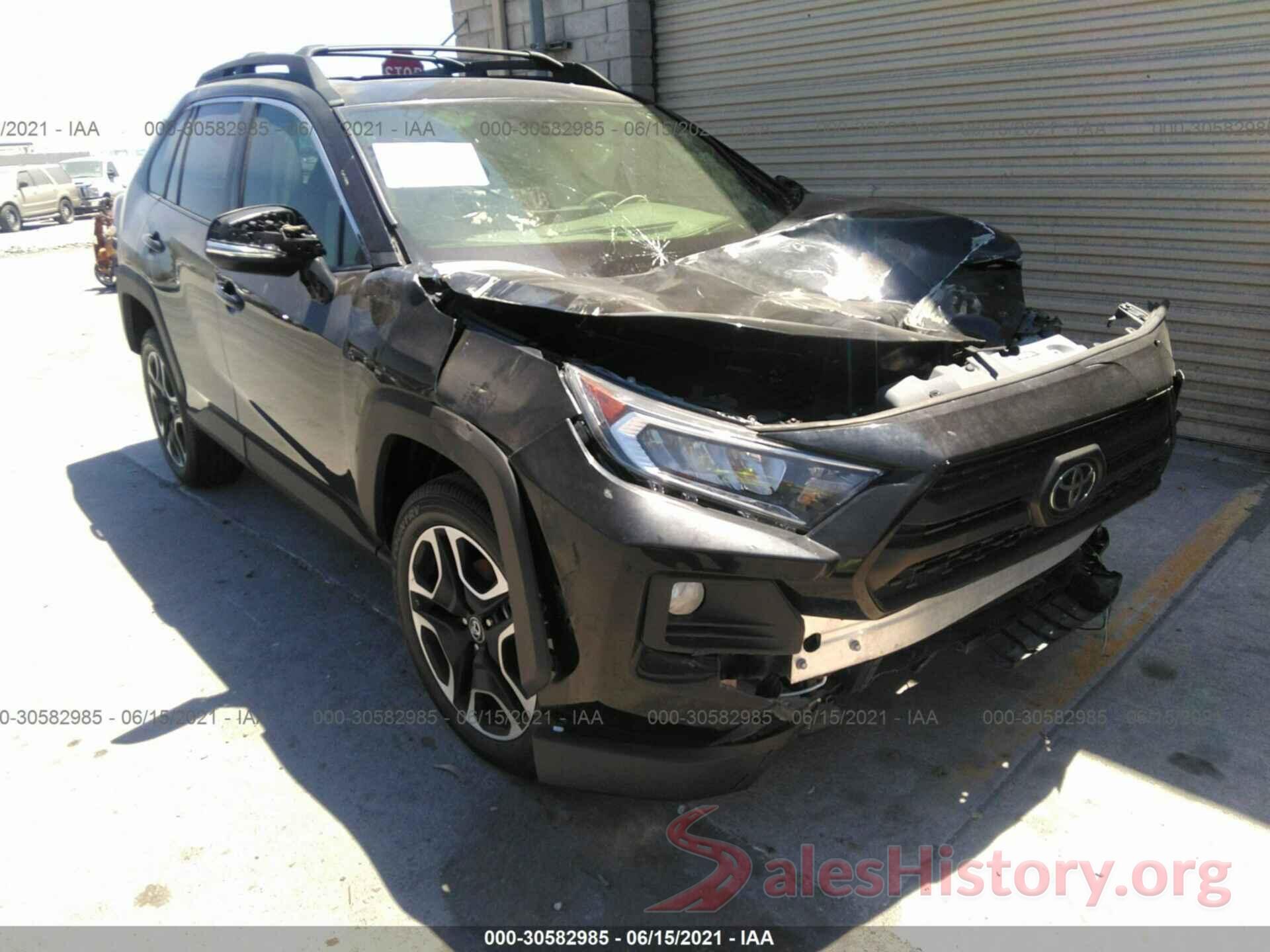 2T3J1RFV5KW001412 2019 TOYOTA RAV4