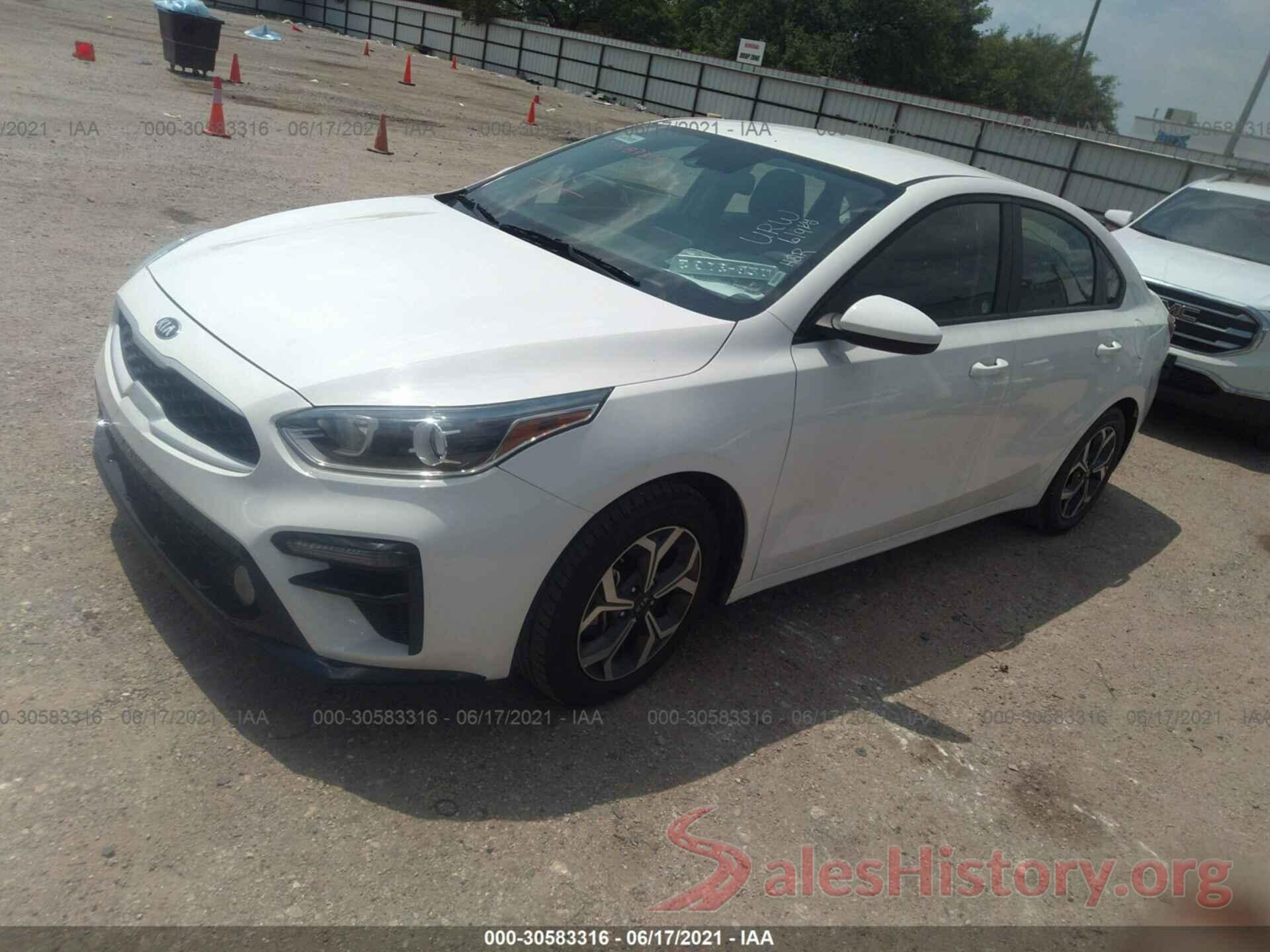 3KPF24AD4KE008657 2019 KIA FORTE