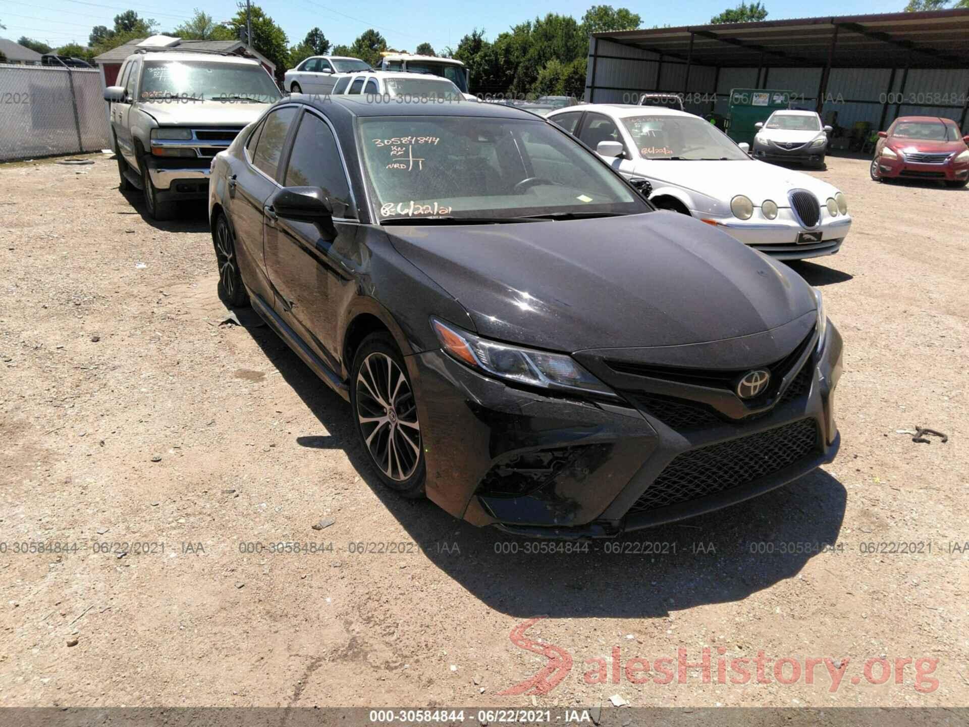 4T1B11HK2KU799854 2019 TOYOTA CAMRY