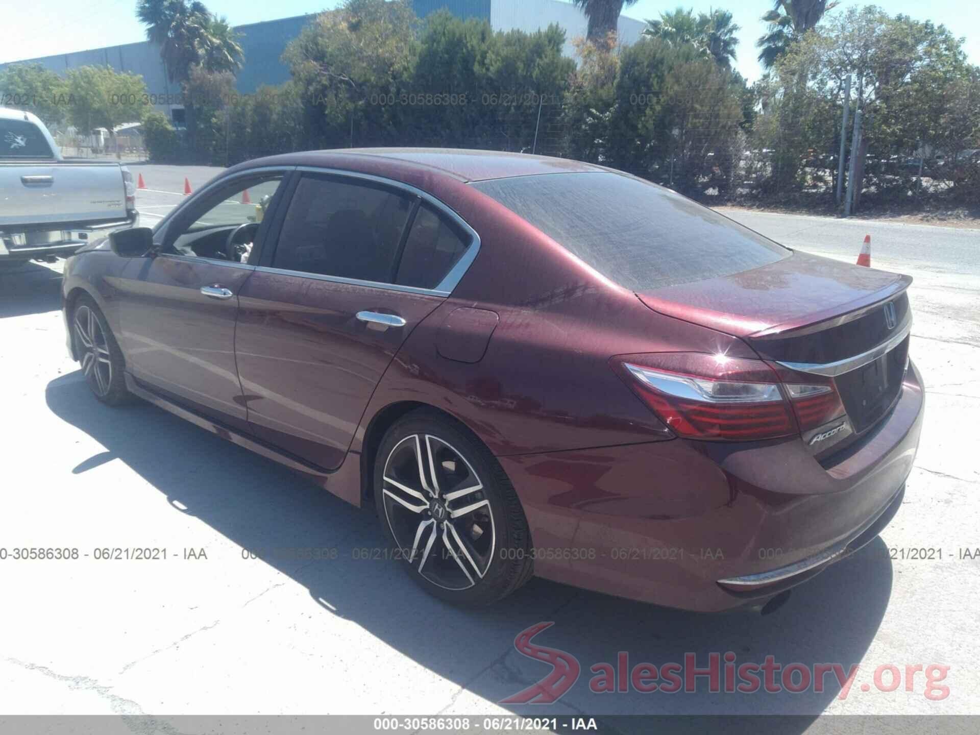 1HGCR2F13HA067813 2017 HONDA ACCORD SEDAN